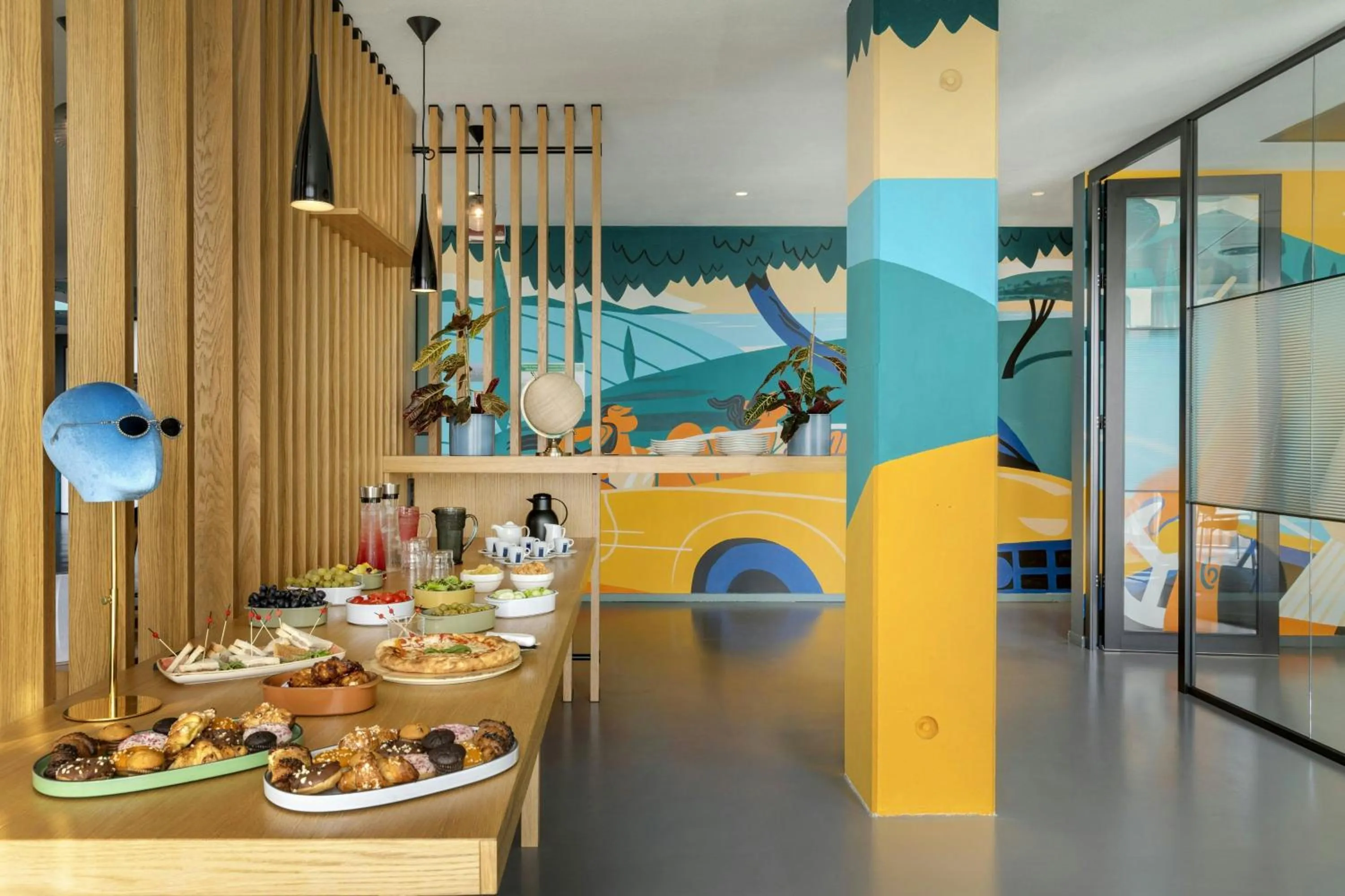 Meeting/conference room in Moxy Milan Malpensa Airport