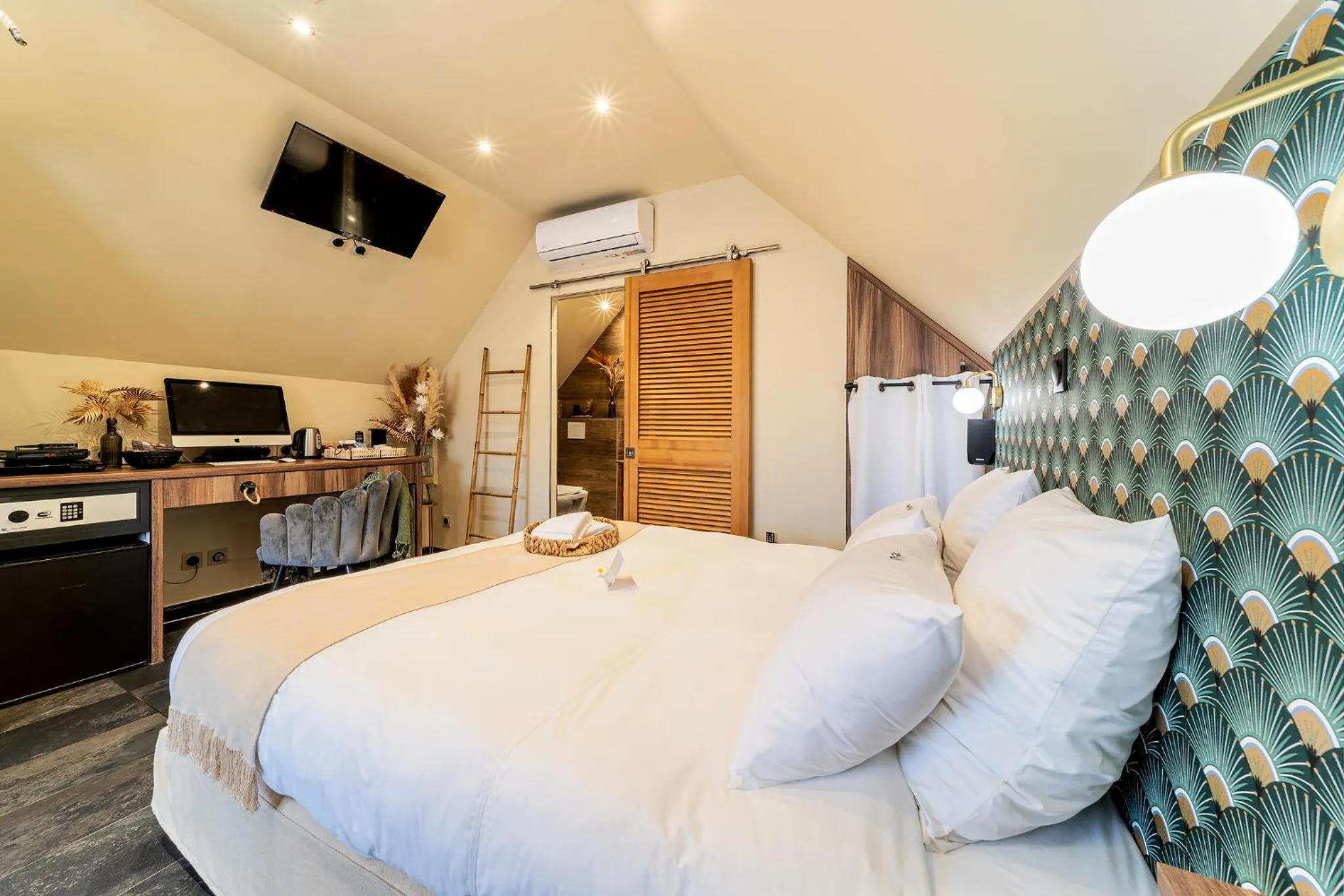 Le Prestige* * * * - Minibar Gratuit - Parking