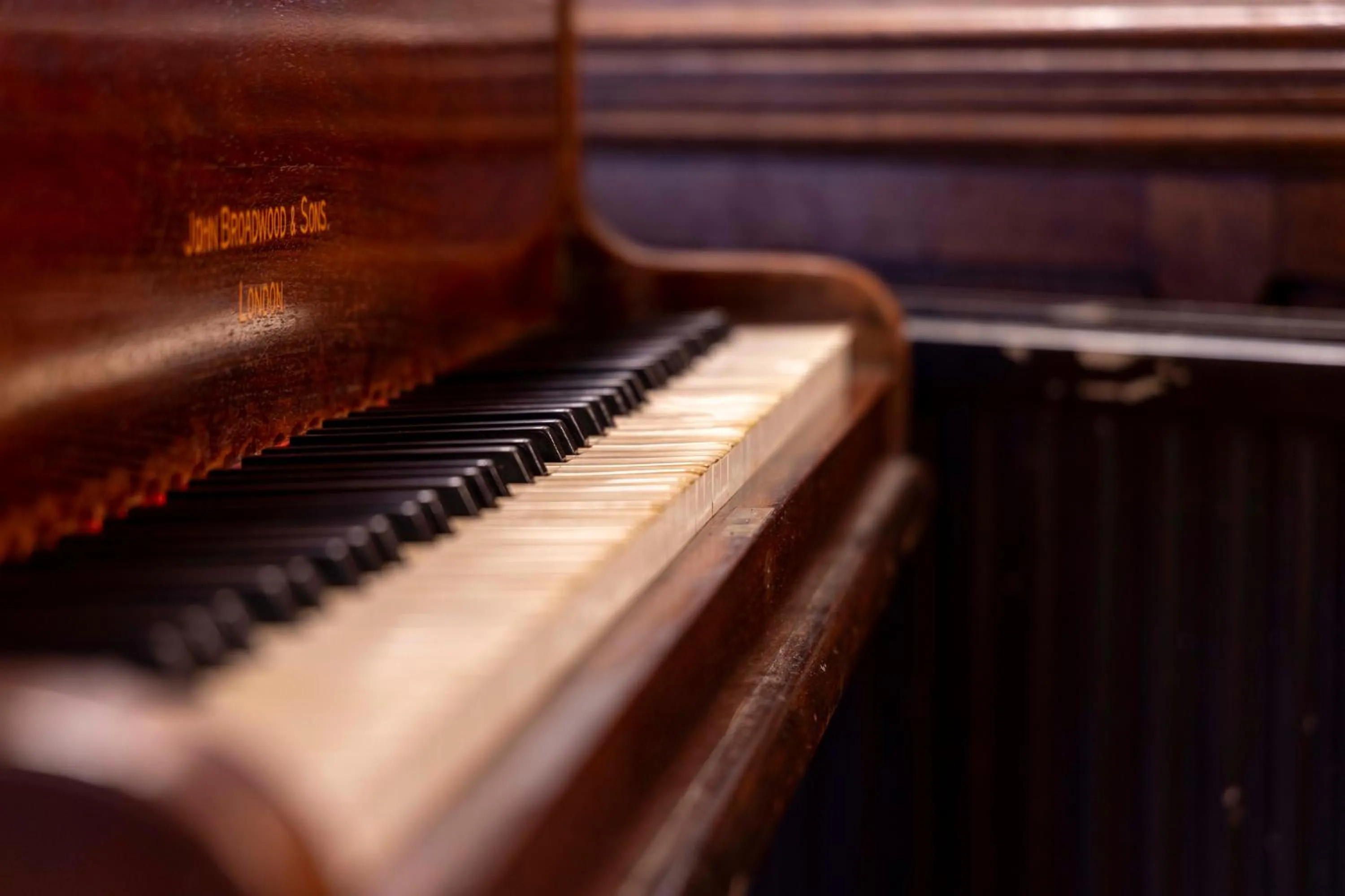 Roebuck by Greene King Inns