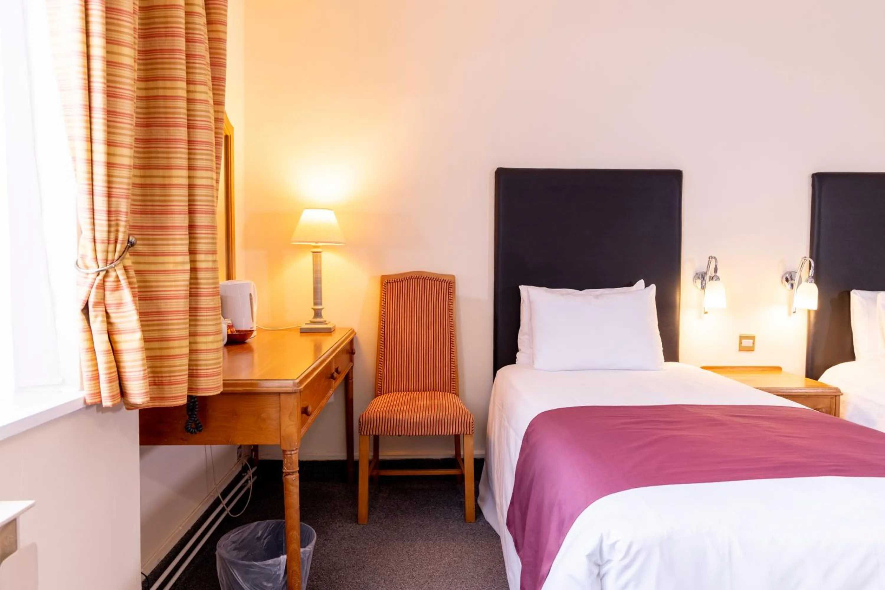 Bed in Roebuck by Greene King Inns