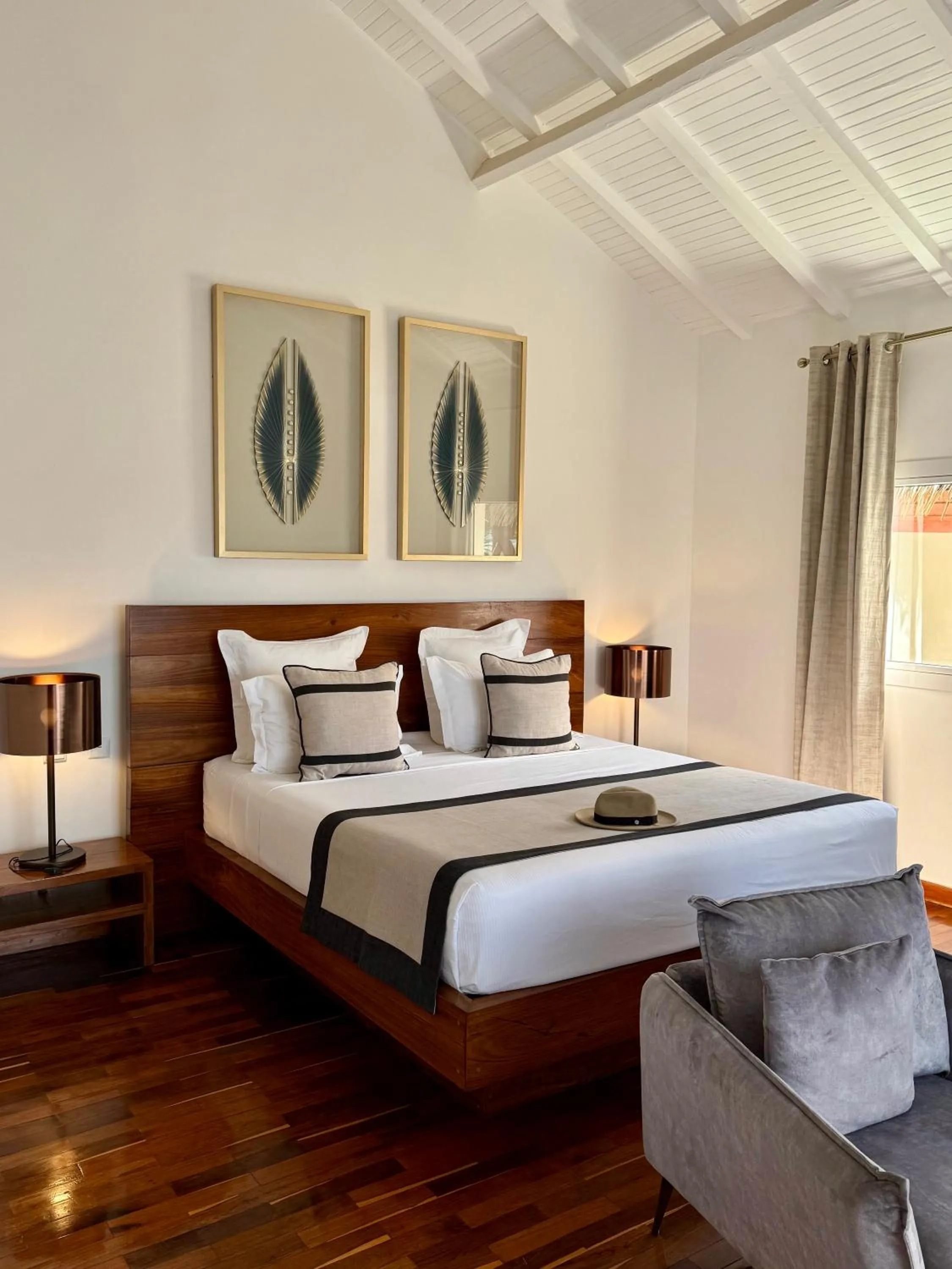 Bed in Andriana Resort & Spa