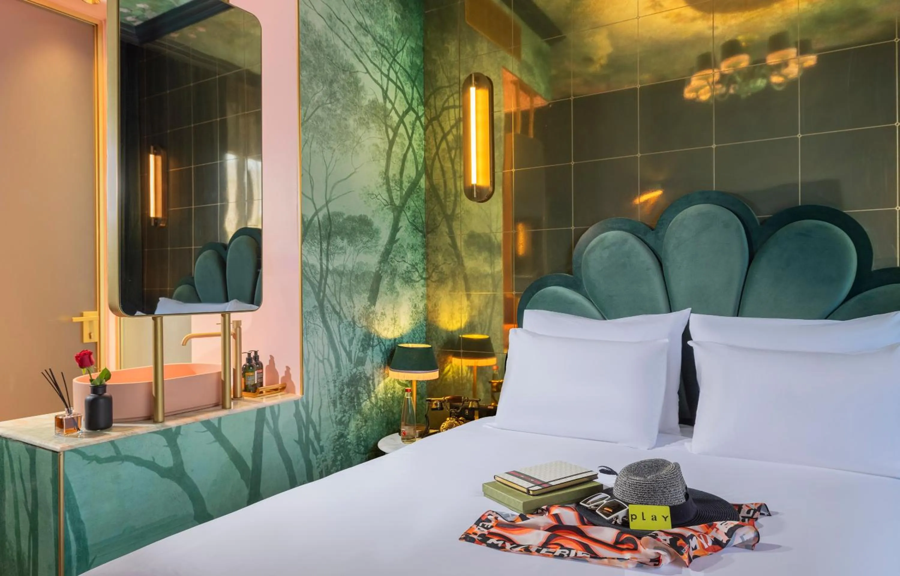 Living room, Bed in Play Levontin