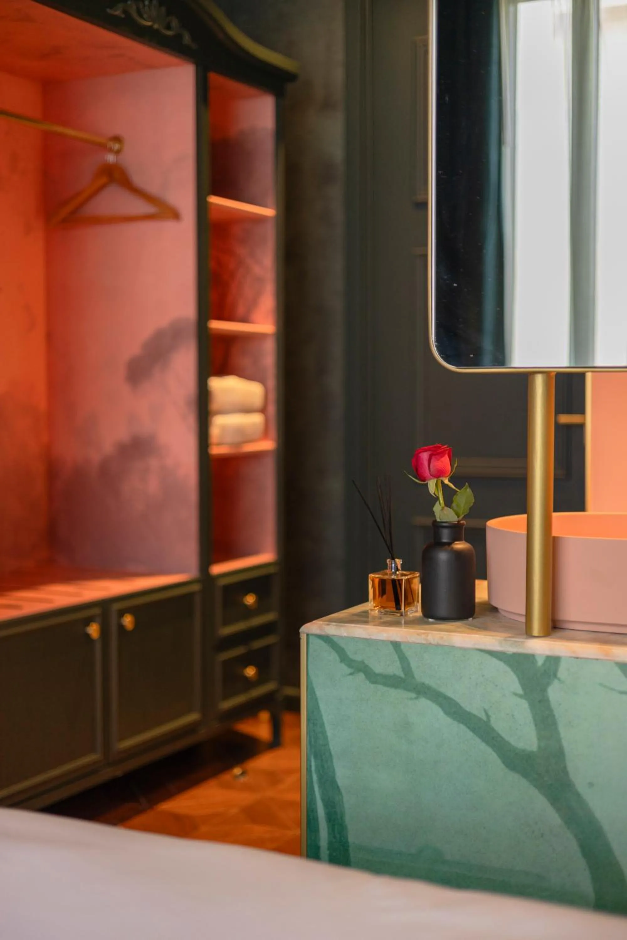 Bathroom, Bed in Play Levontin