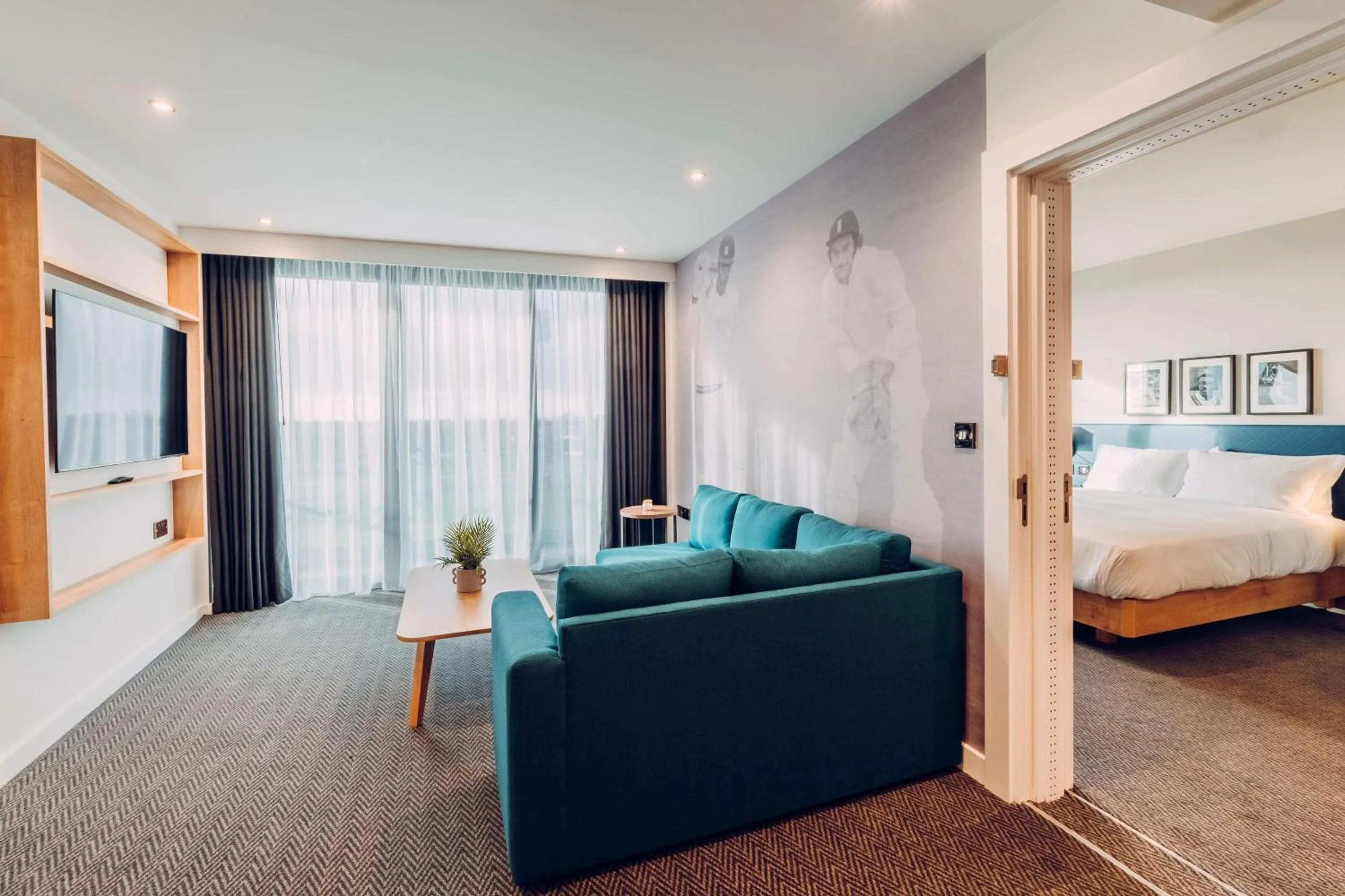 Bedroom, Bed in Hilton Garden Inn Manchester Emirates Old Trafford