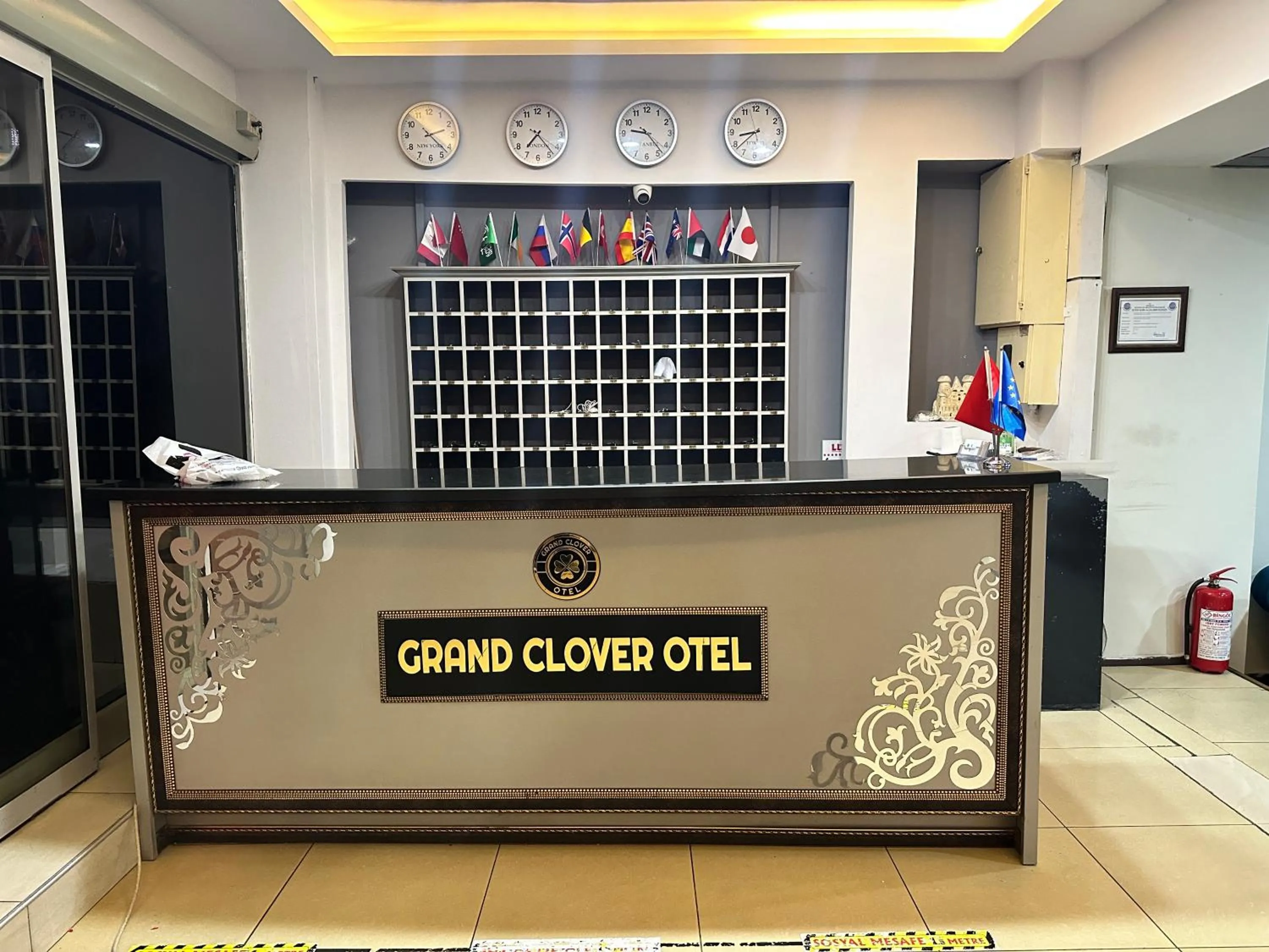 Grand Clover Otel