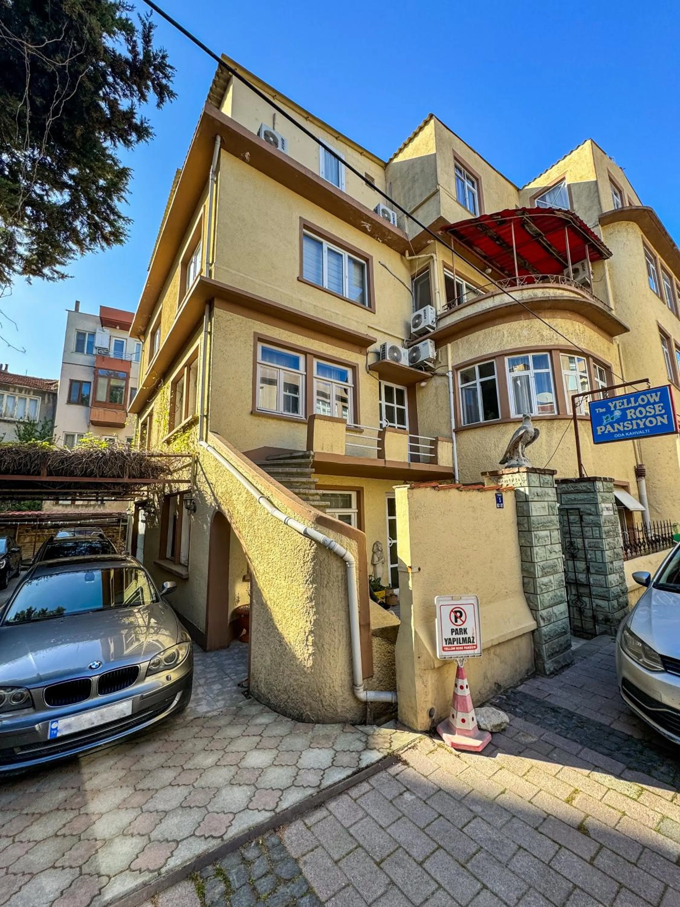 Property building in Yellow Rose Pansiyon
