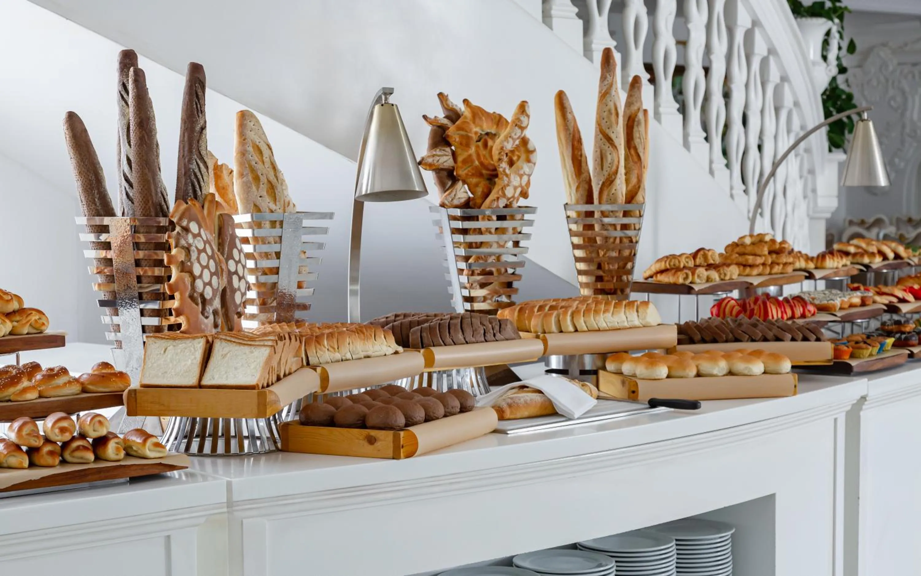 Food in Shamakhi Palace Sharadil