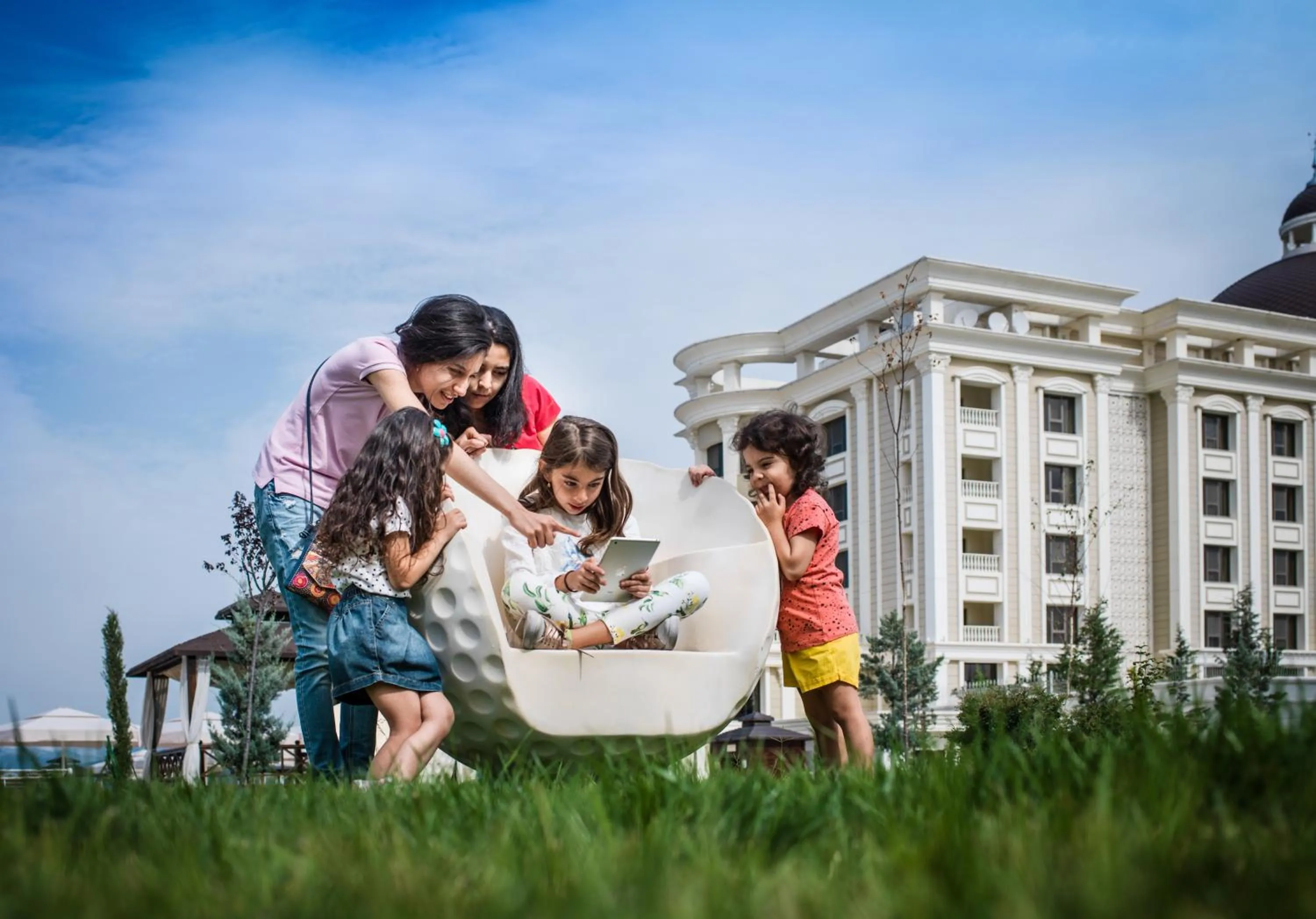 Hiking in Shamakhi Palace Sharadil