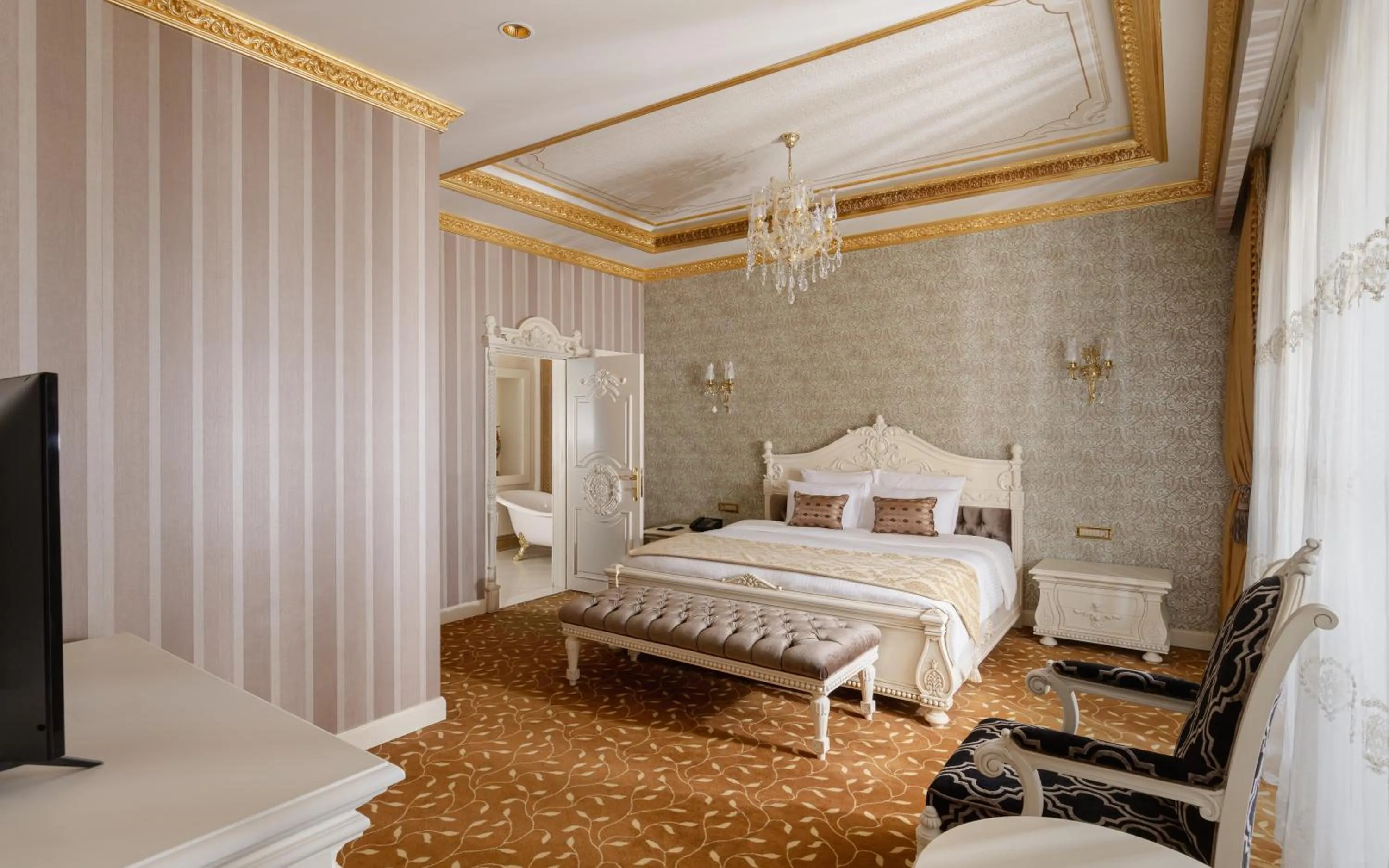 Bedroom, Bed in Shamakhi Palace Sharadil