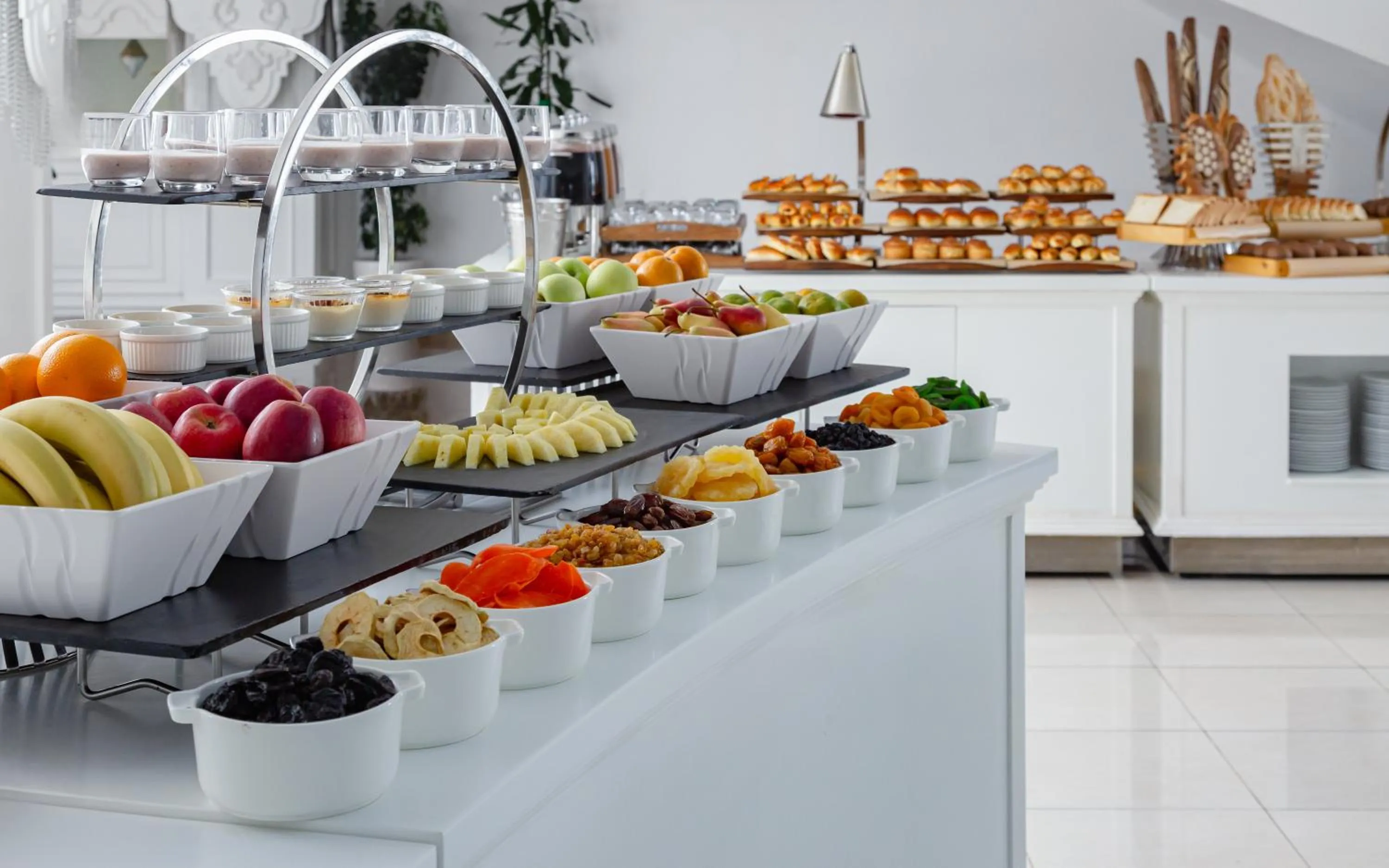 Breakfast in Shamakhi Palace Sharadil