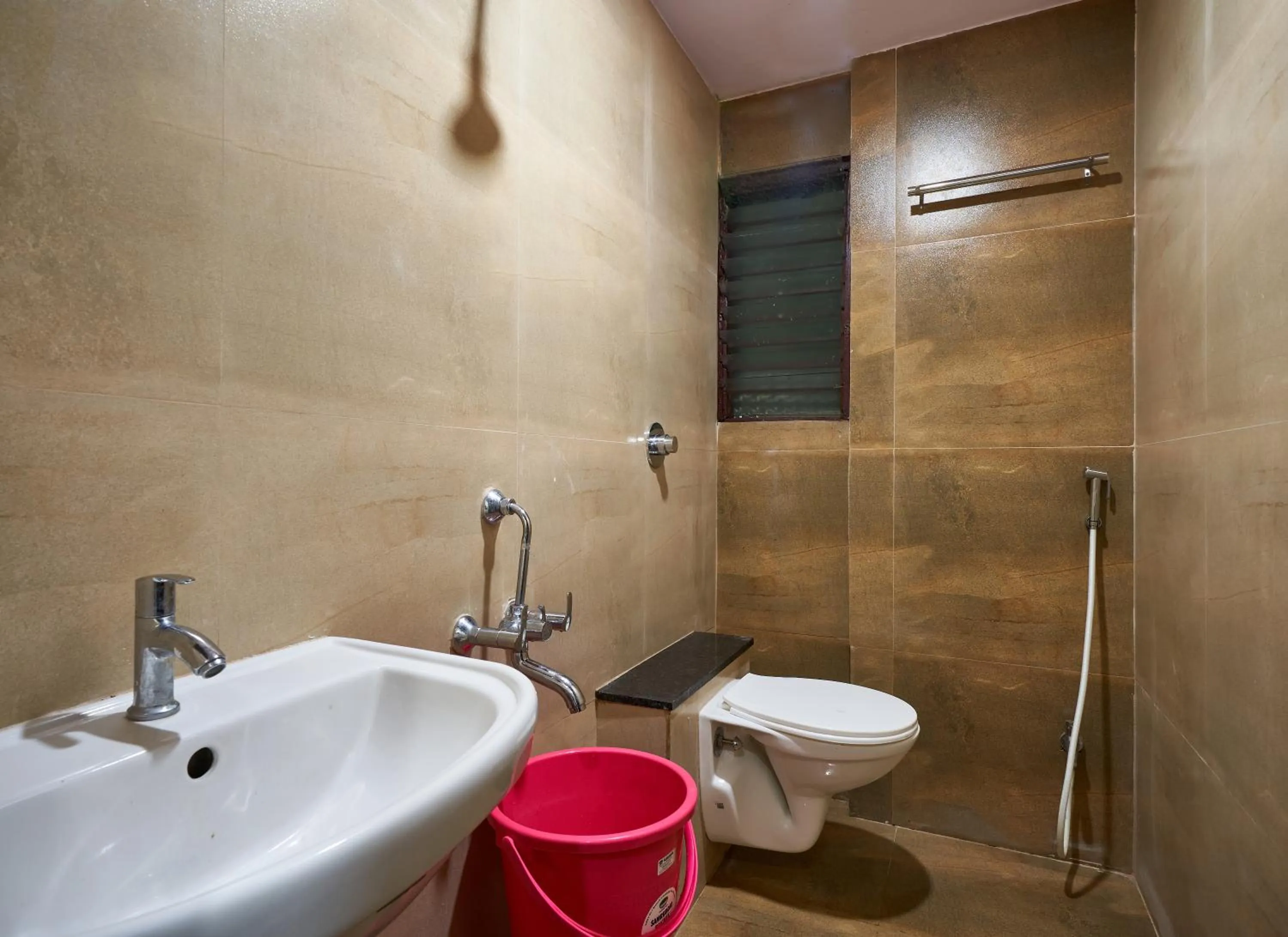 Toilet in Hotel Ranjan Deluxe