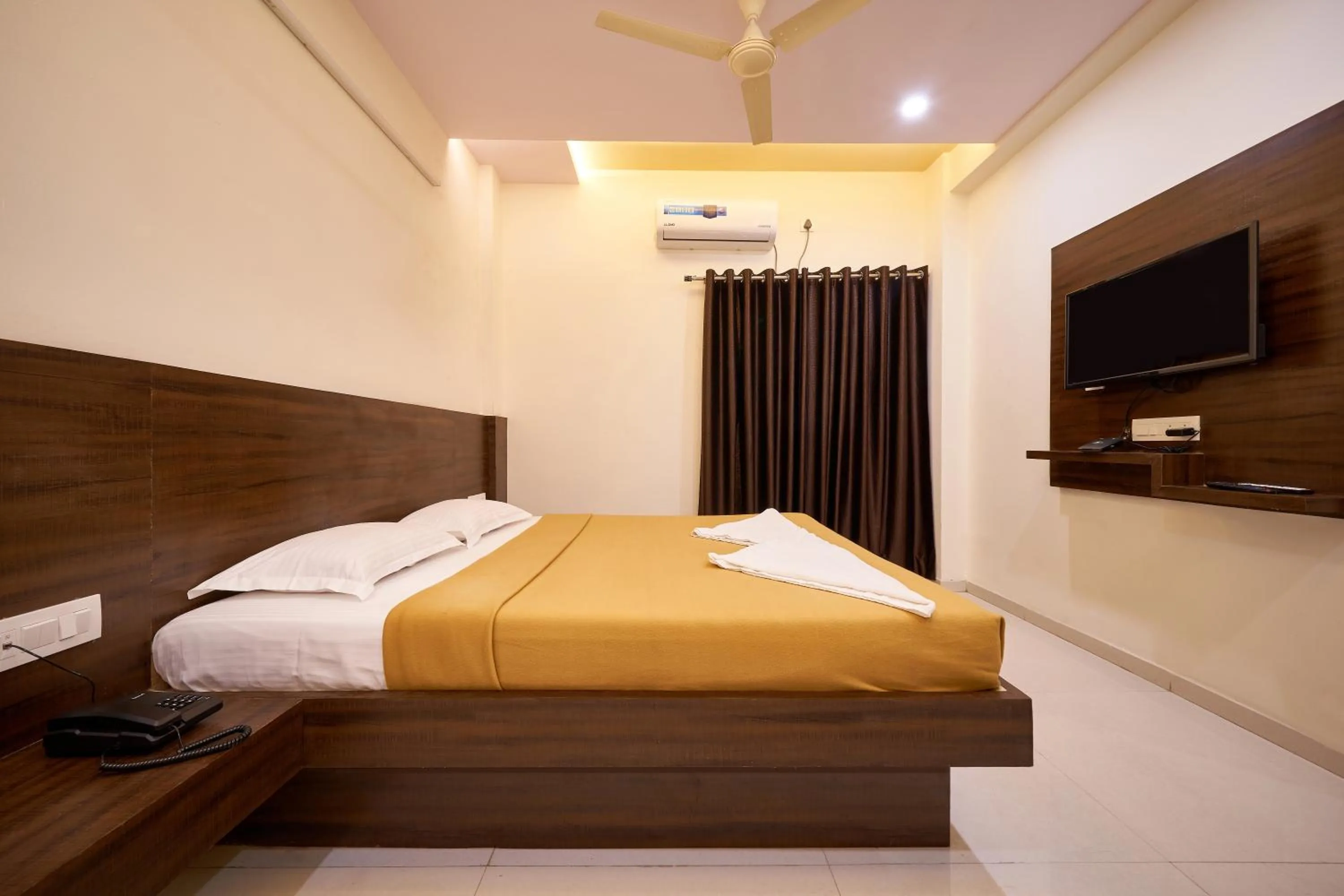 Photo of the whole room in Hotel Ranjan Deluxe