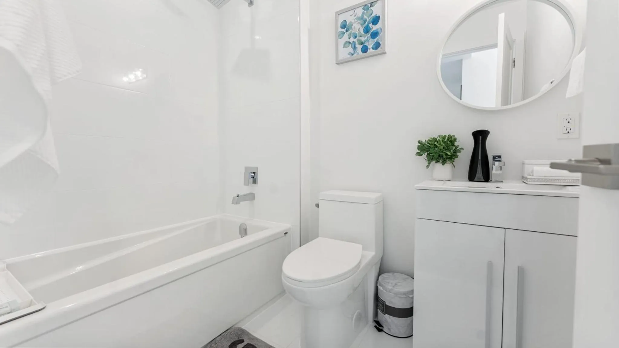 Entire Luxury Suite 6Mins To Falls, Free Parking