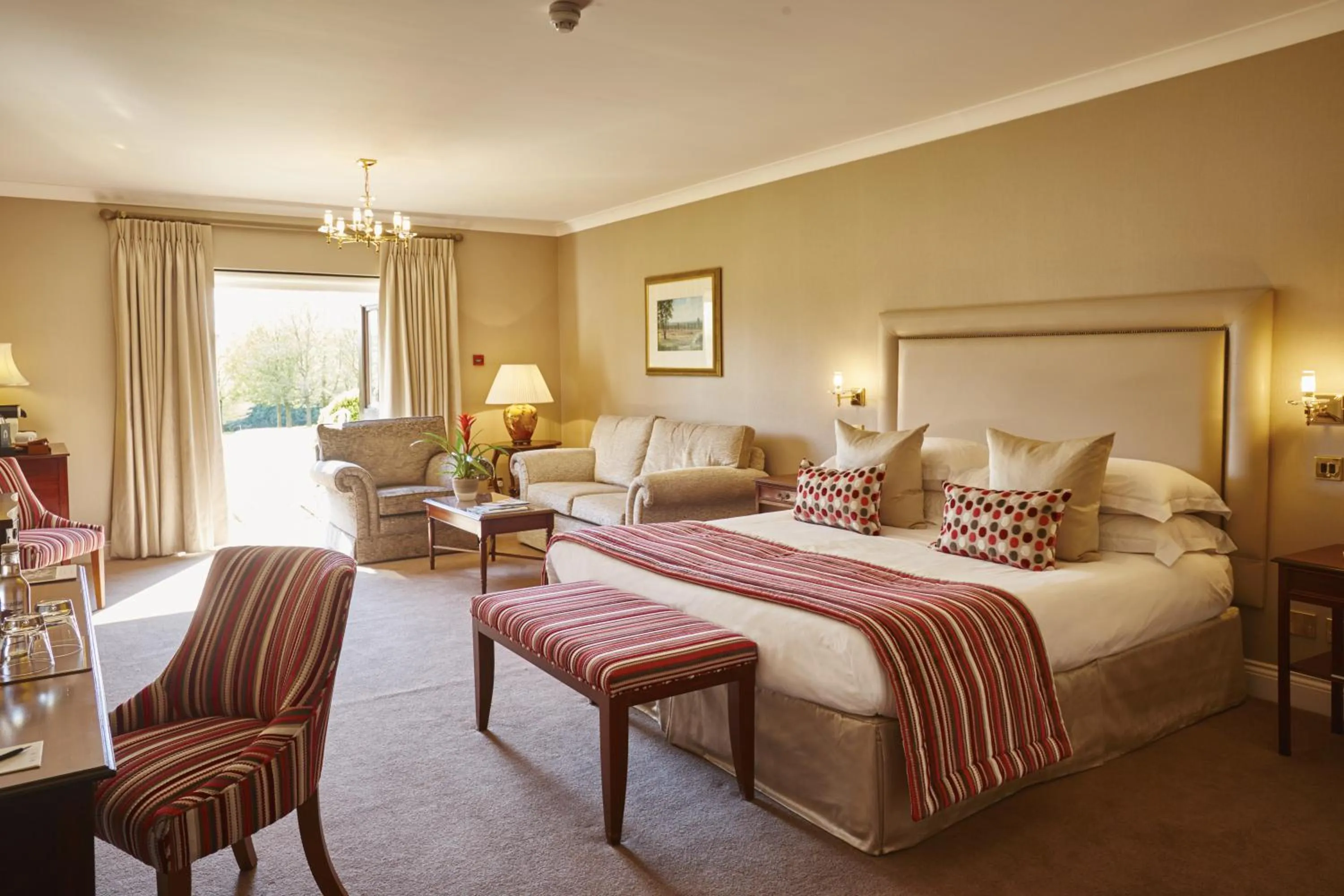 Bedroom, Bed in Ashdown Park Hotel