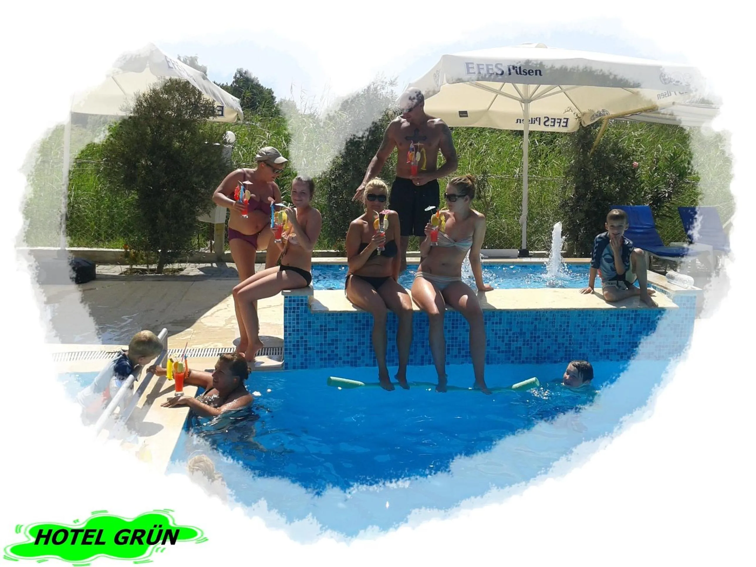 Swimming pool in Hotel Grün