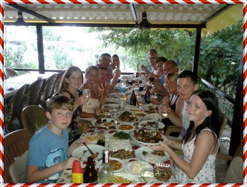 Restaurant/places to eat in Hotel Grün