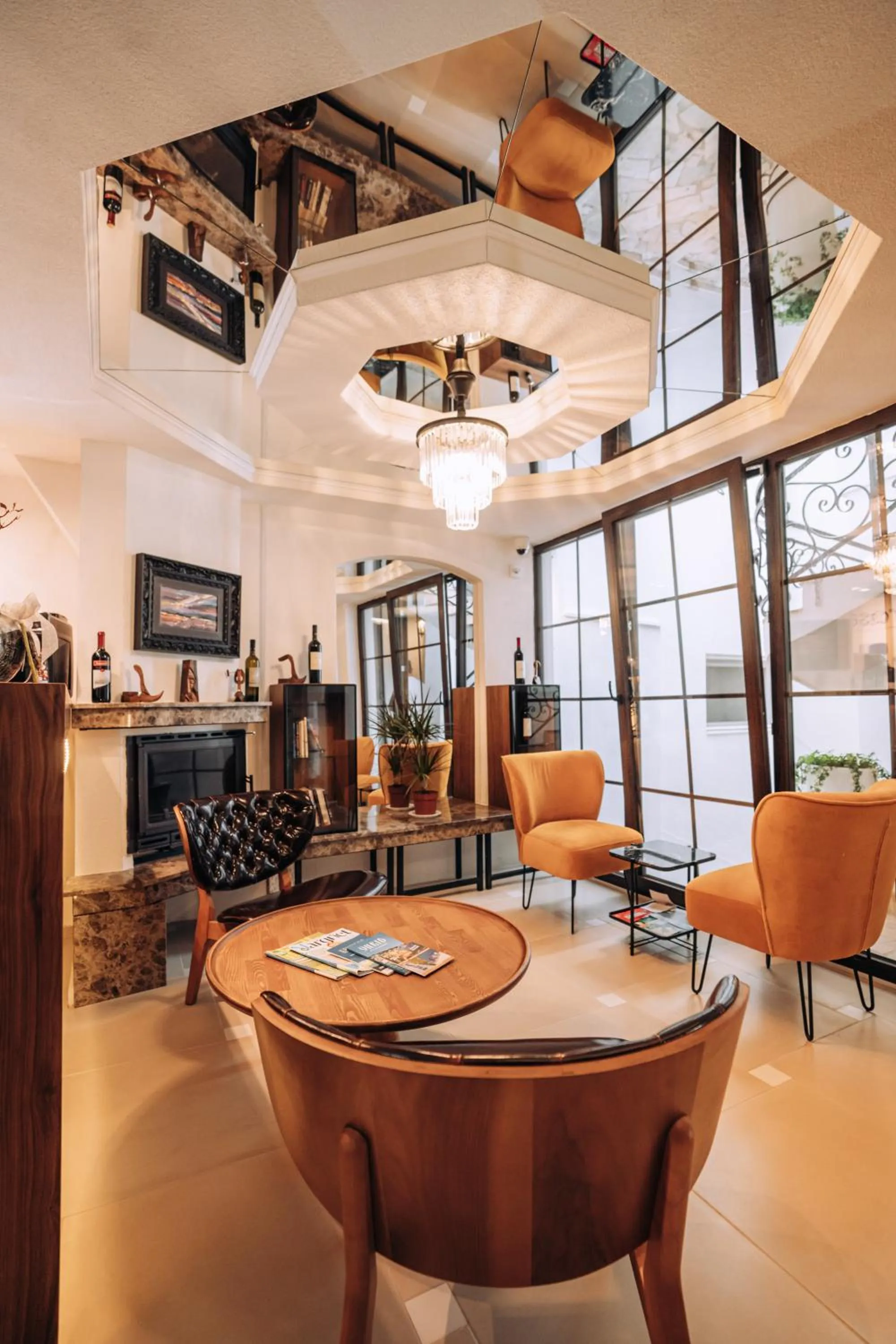 Lounge or bar in Villa Pupin SARAISTE