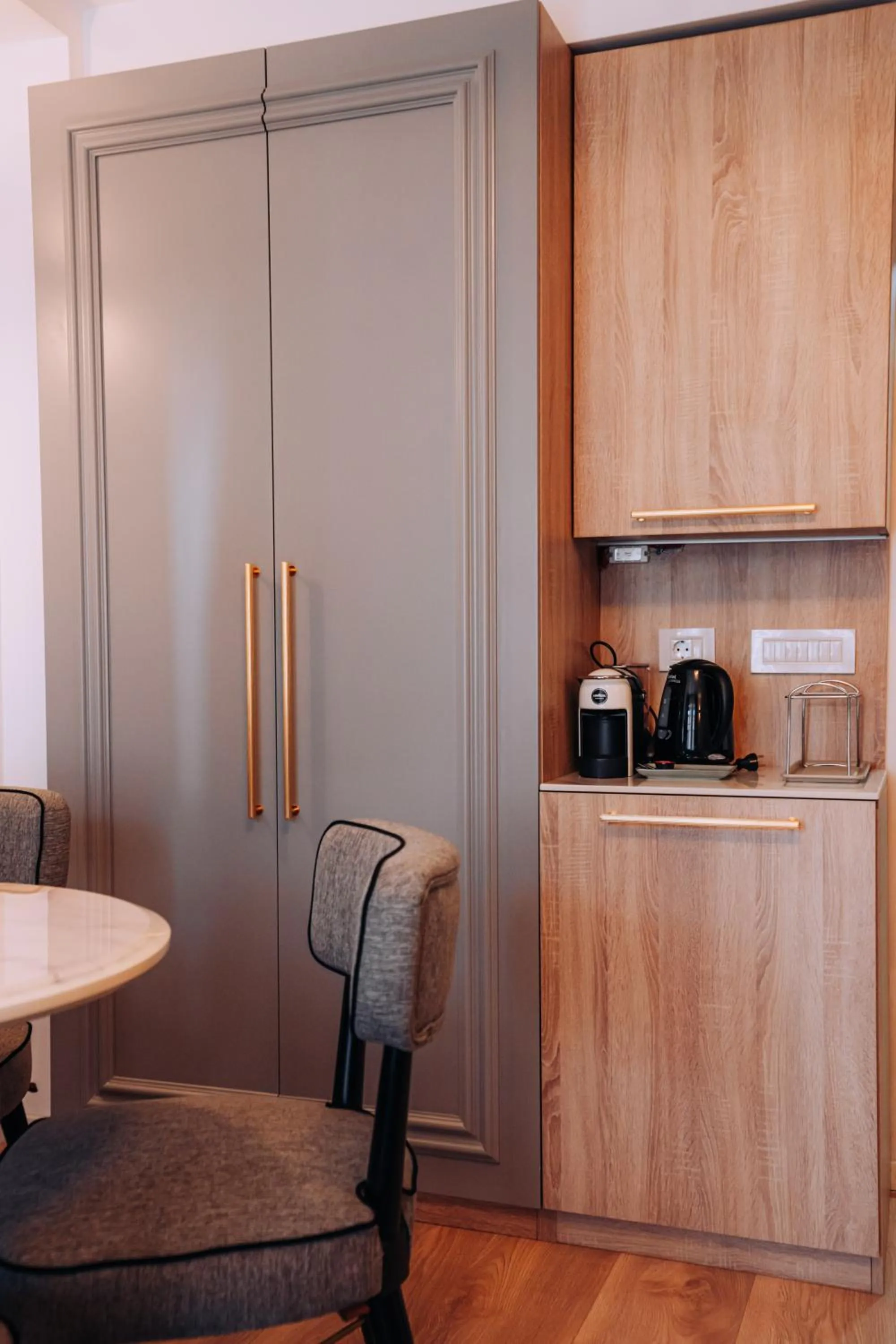 Coffee/tea facilities in Villa Pupin SARAISTE