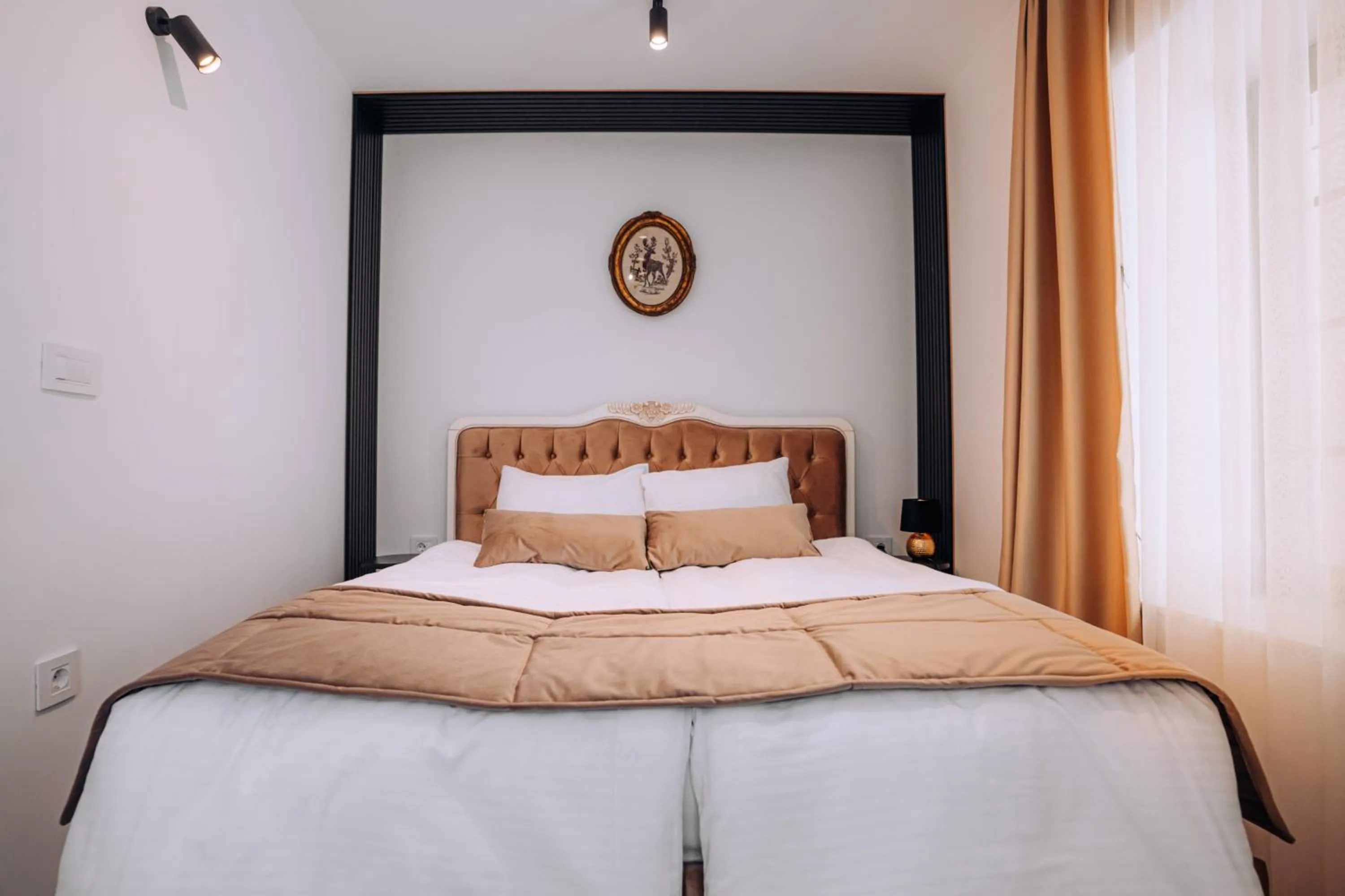 Bed in Villa Pupin SARAISTE