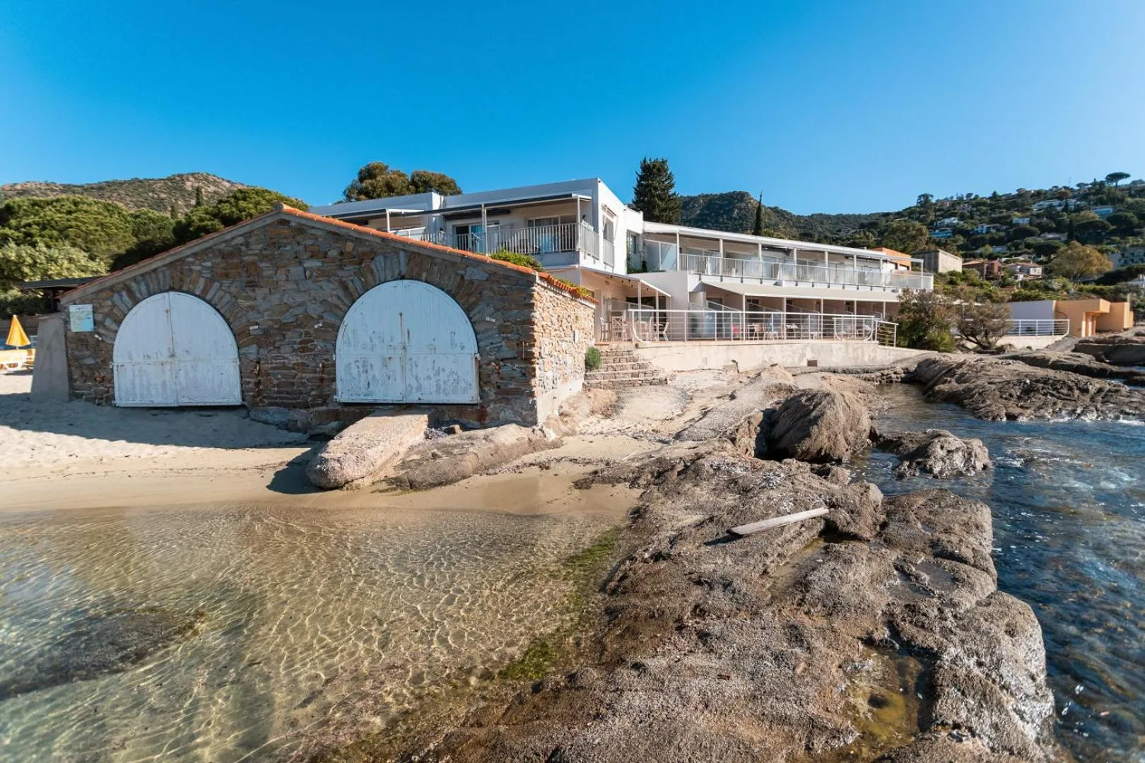 Property Building in Roc Hotel