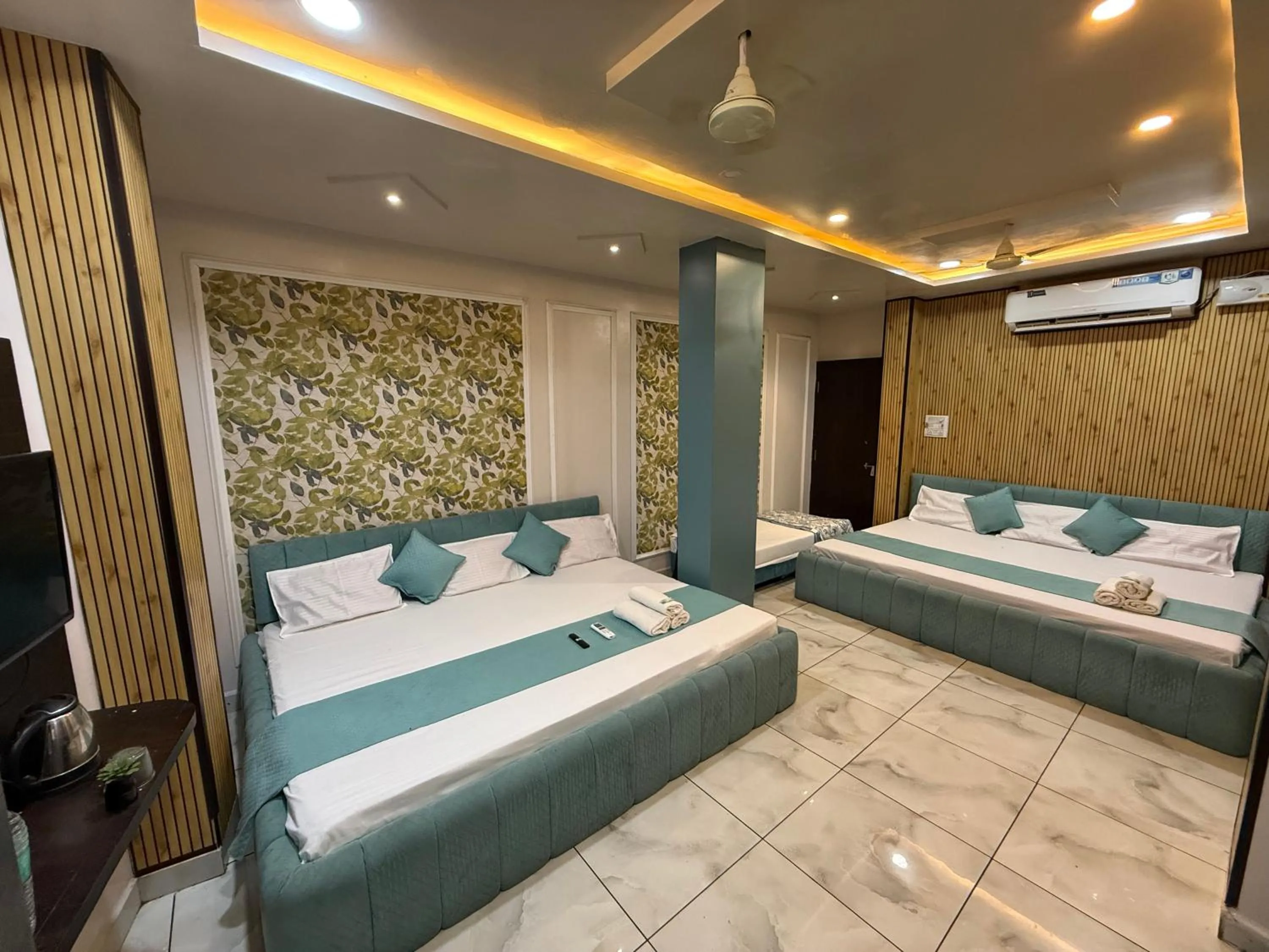 Bed in Hotel Shree Krishna Palace