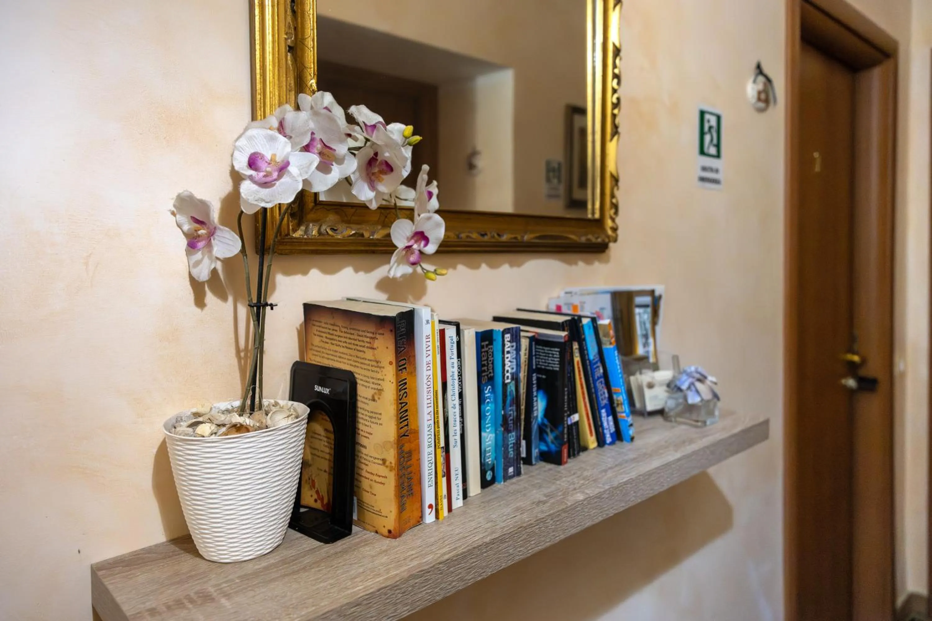 Facade/entrance in Casa Lollobrigida