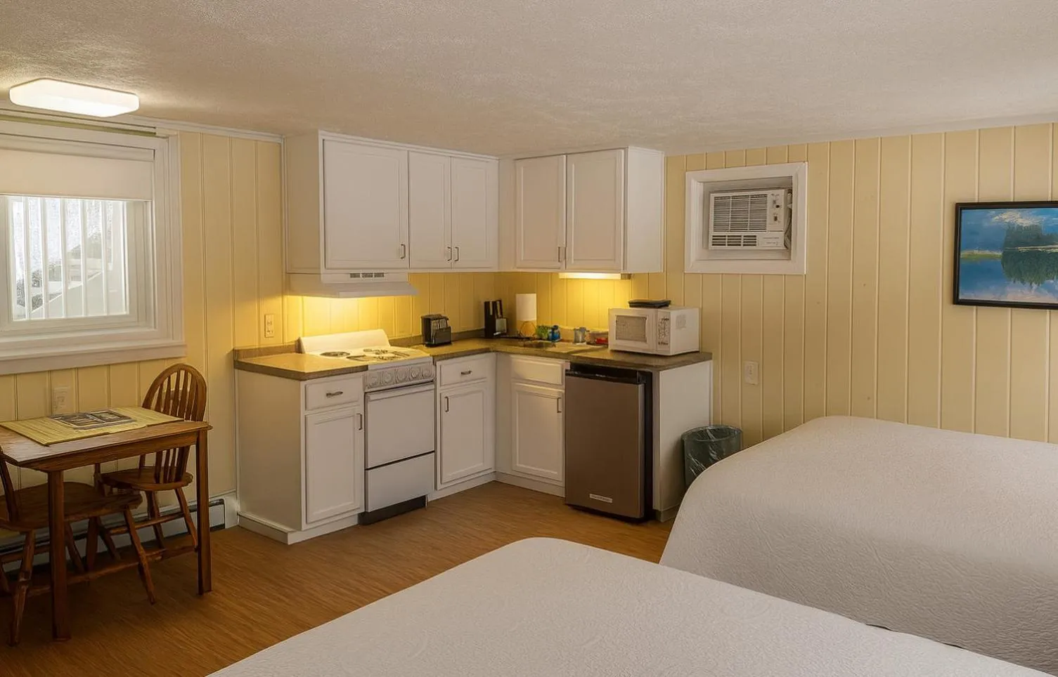 Bed in Wilson Lake Inn