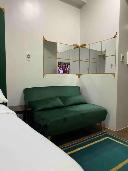 Royal Victorian Studio in Makati