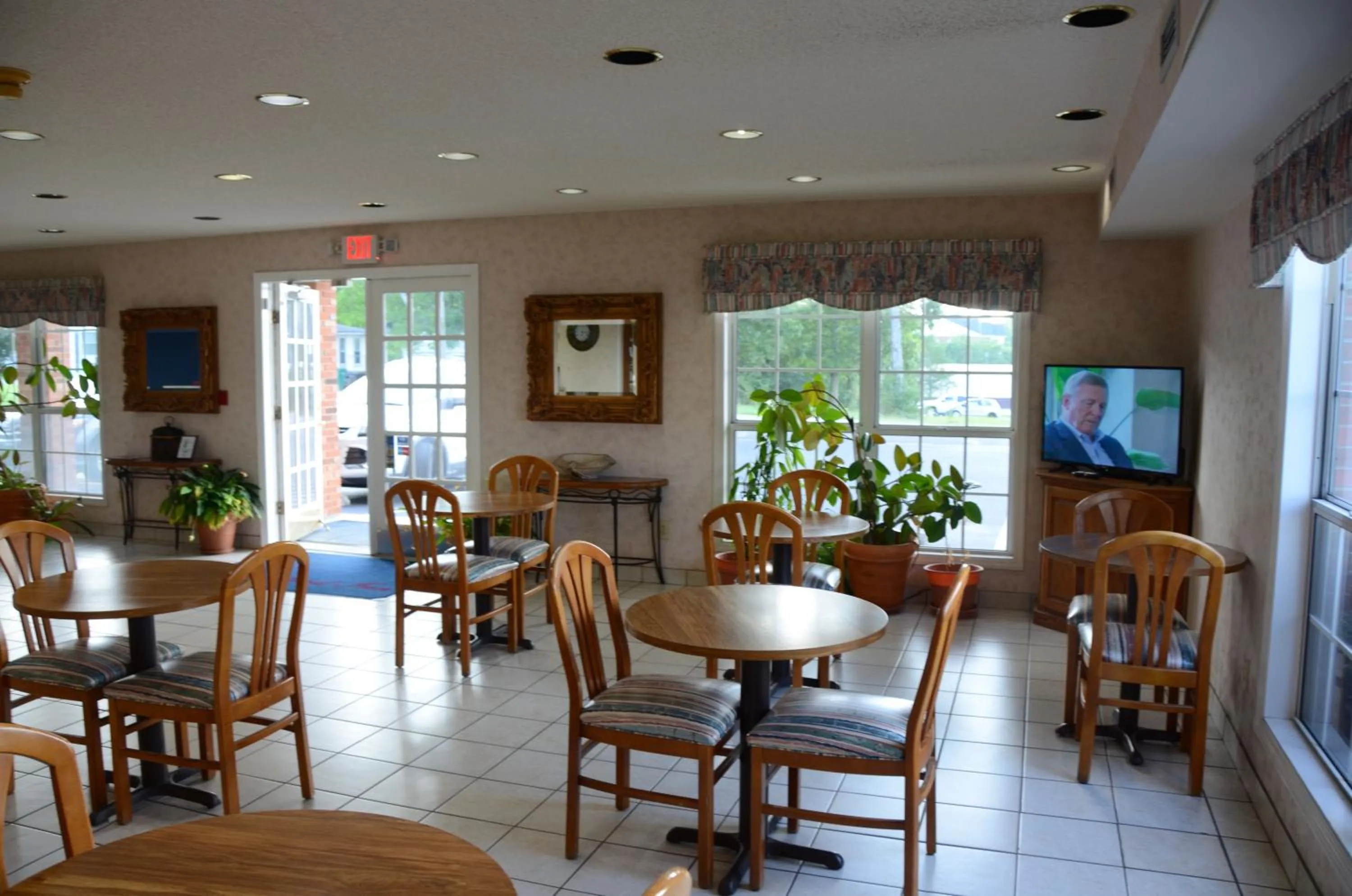 Lobby or reception in Richland Inn - Lewisburg
