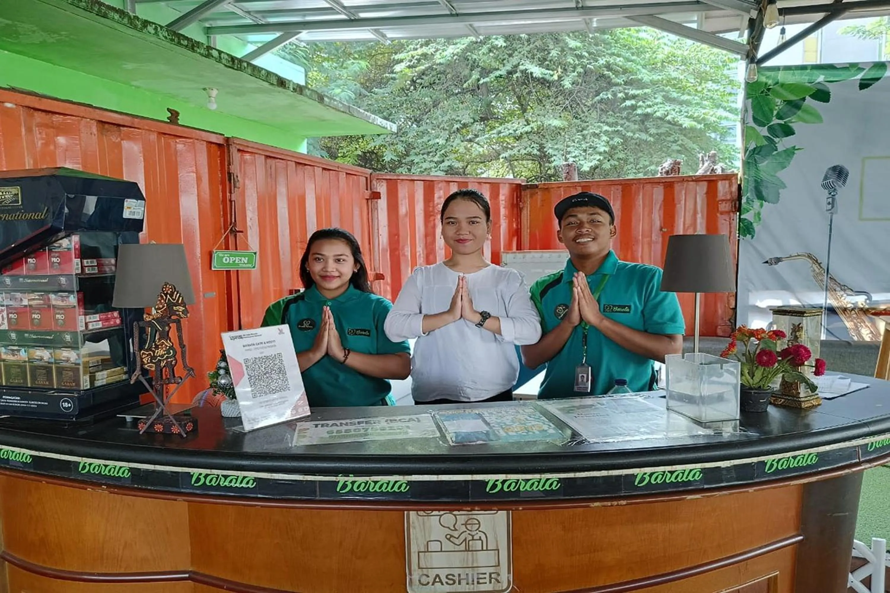 Lobby or reception in Barata Hotel Near Bandara Soekarno Hatta
