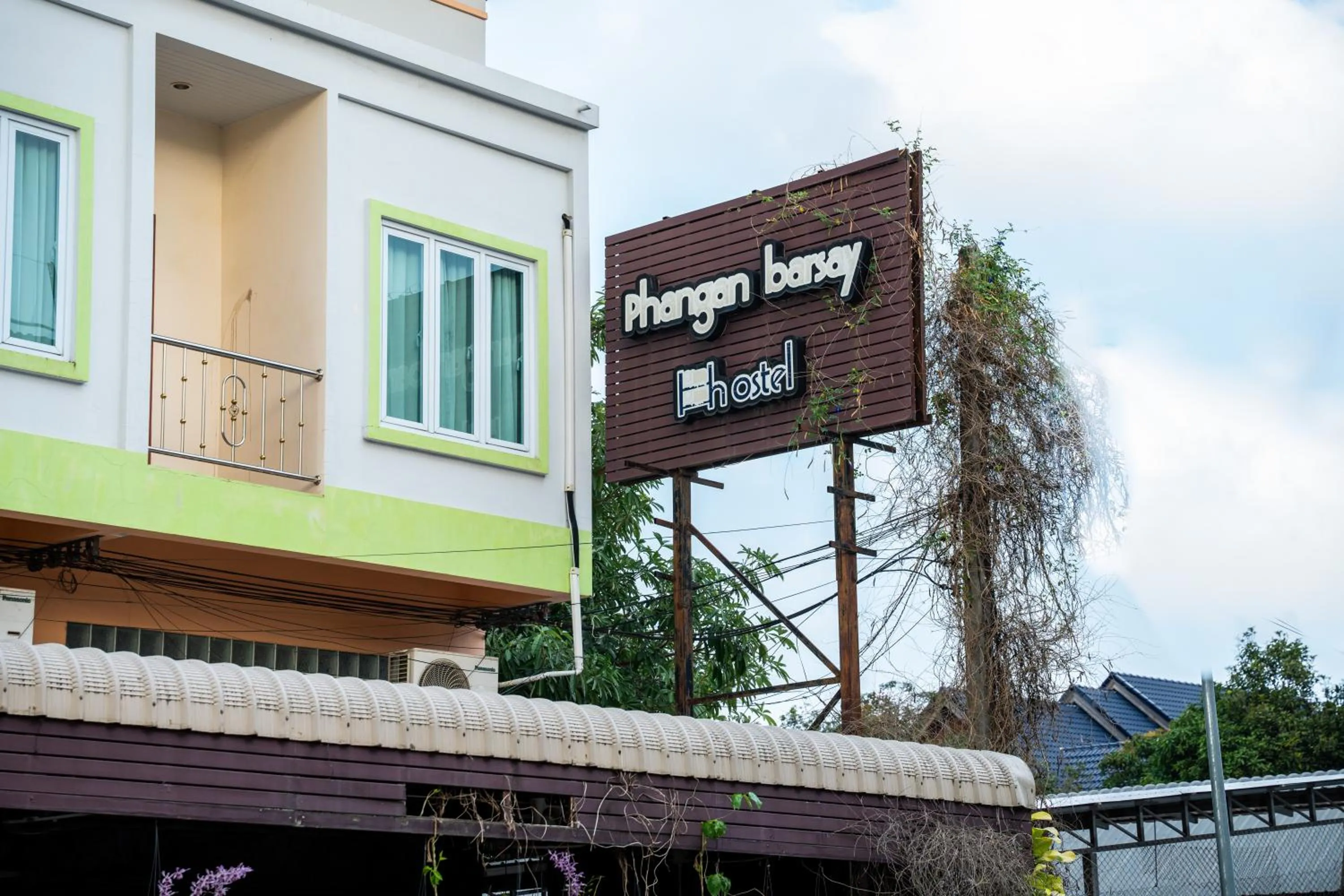 Balcony/Terrace in Phangan Barsay Hostel