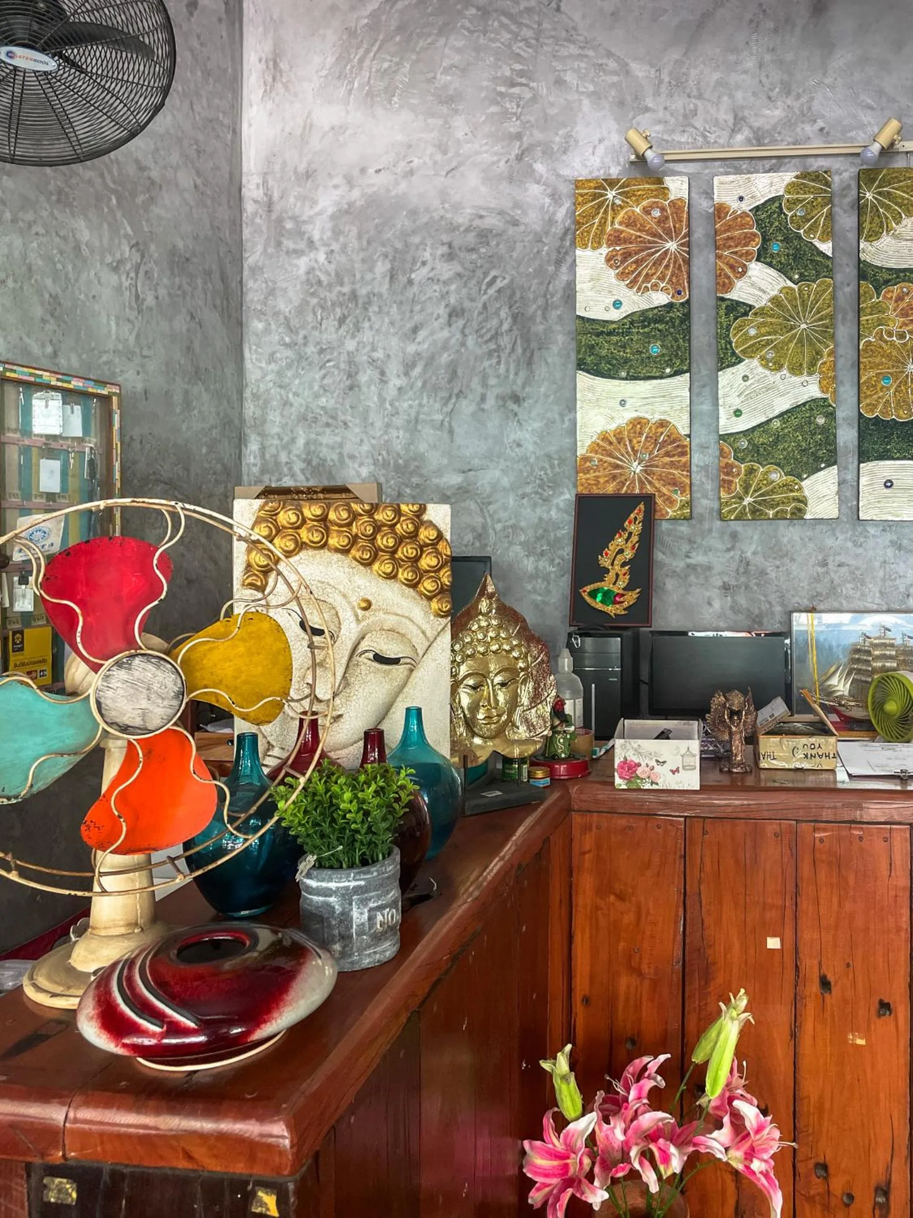 Lobby or reception in Phangan Barsay Hostel