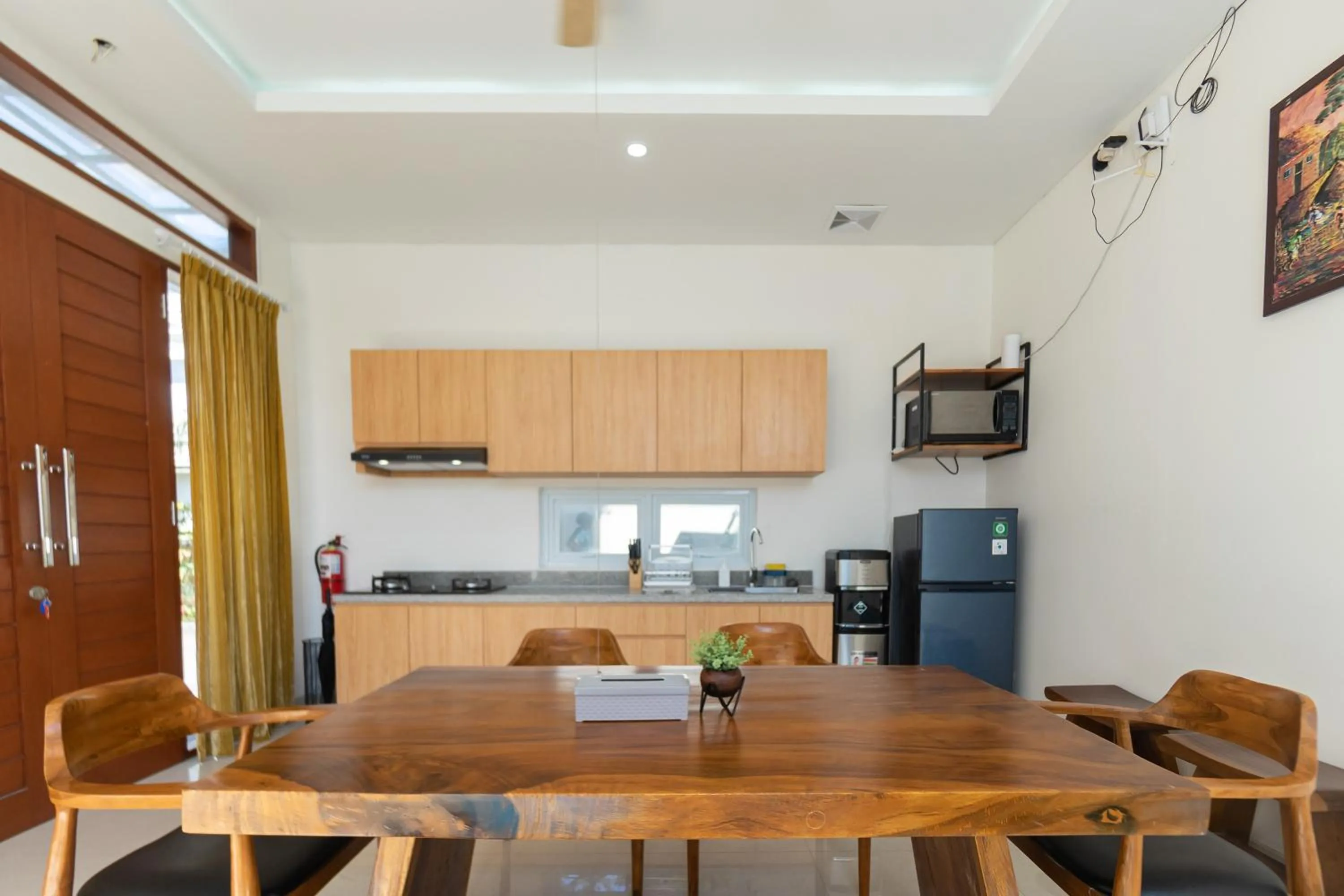 Kitchen or kitchenette in Villa Berlian Kuta