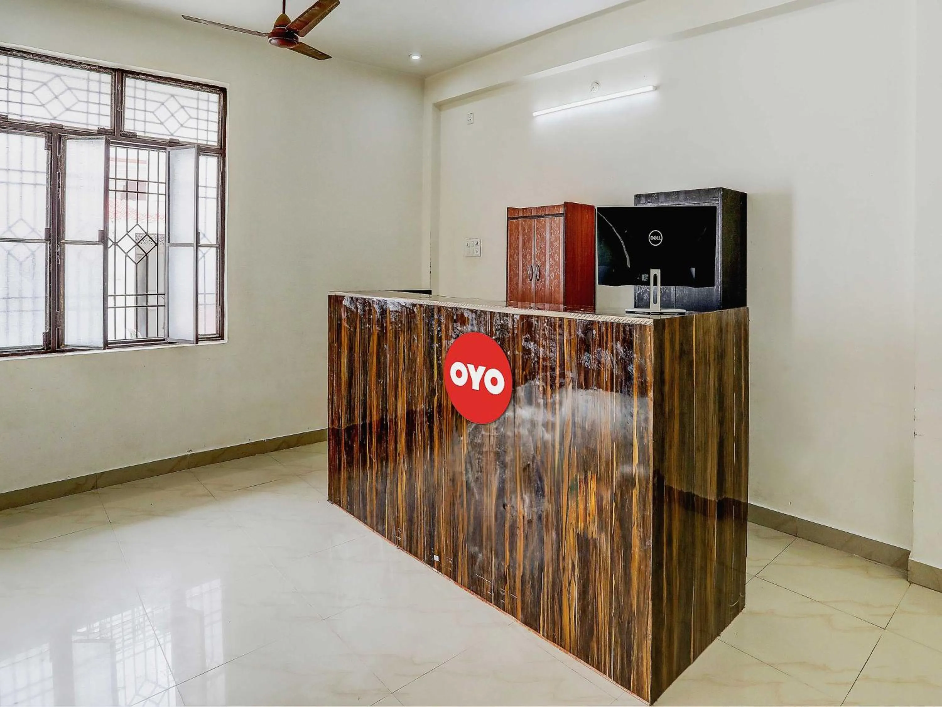 Lobby or reception in Hotel O The Raghav Villa