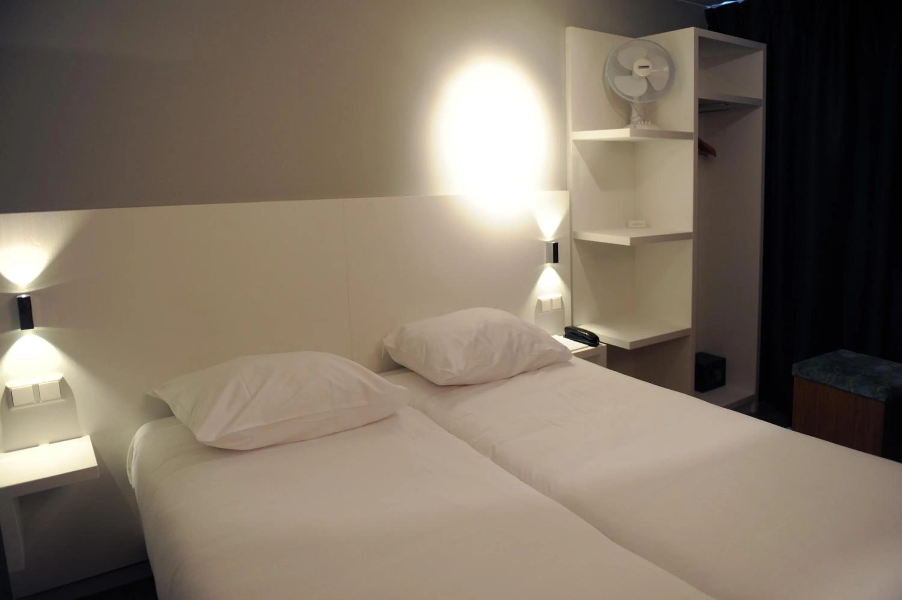 Bed in Hotel Andante aan Zee