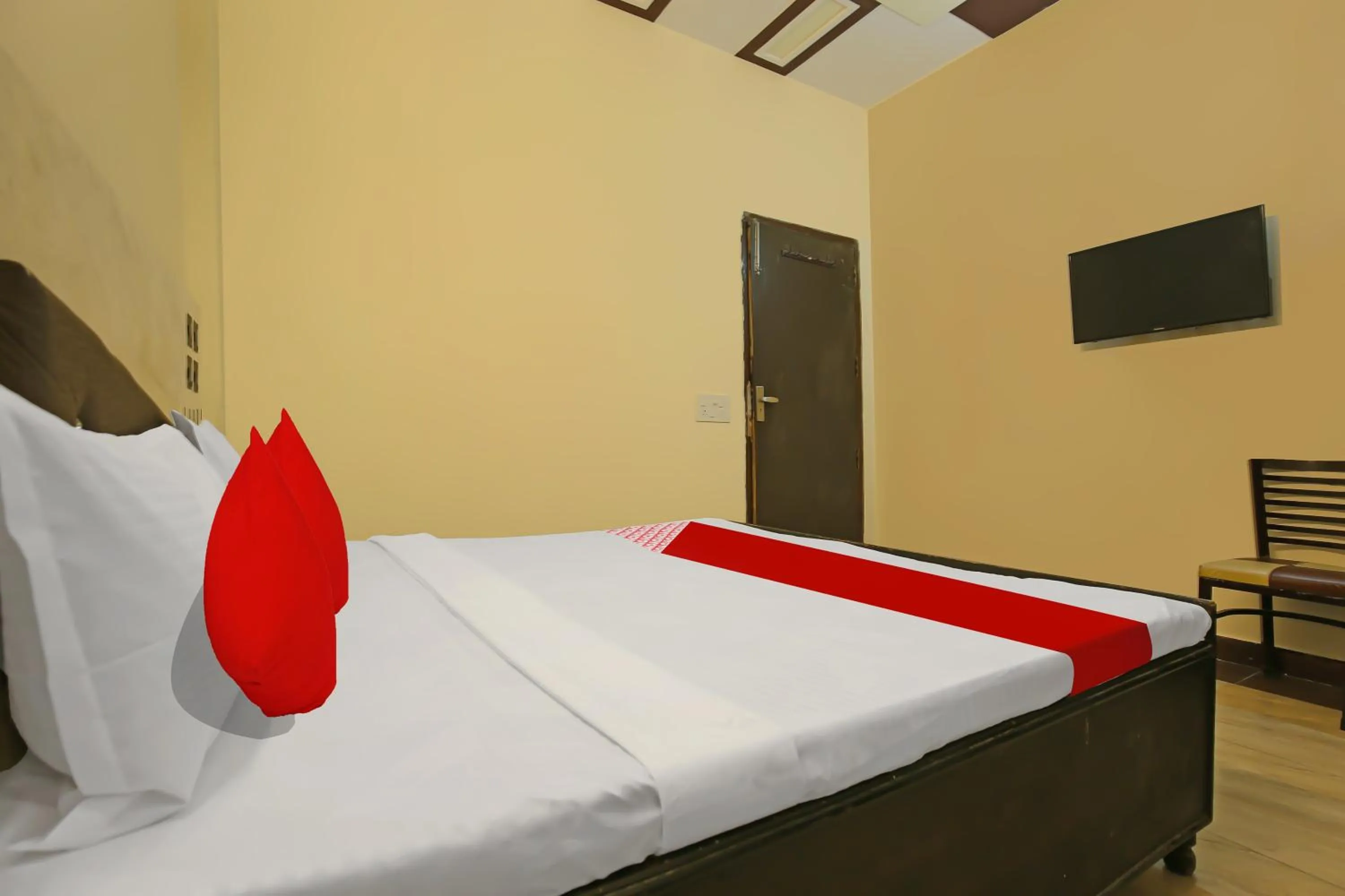 Bedroom in Hotel O Dream'z Residency