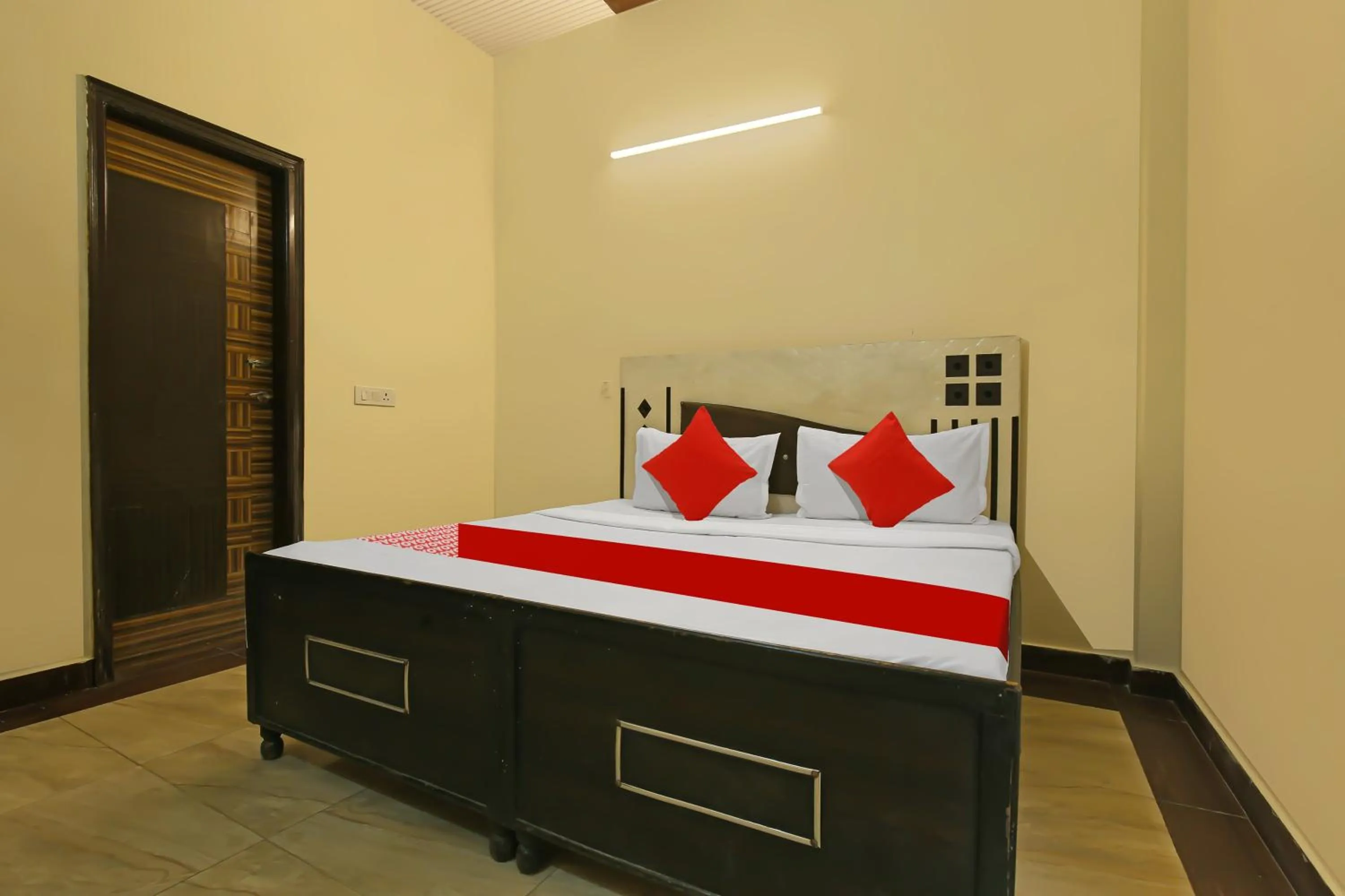 Bedroom in Hotel O Dream'z Residency