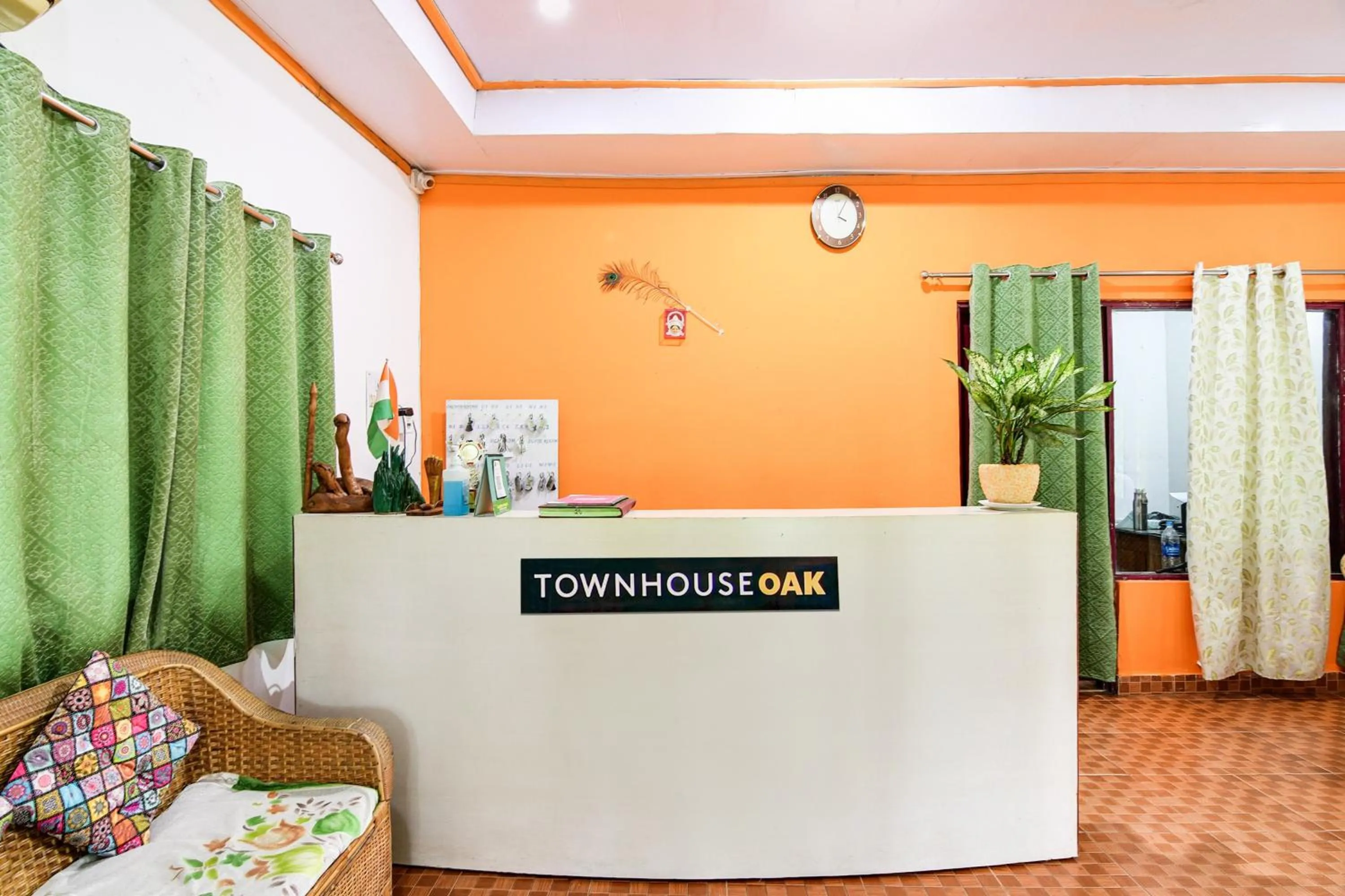 Lobby or reception in Townhouse OAK Gorumara Jungle Resort