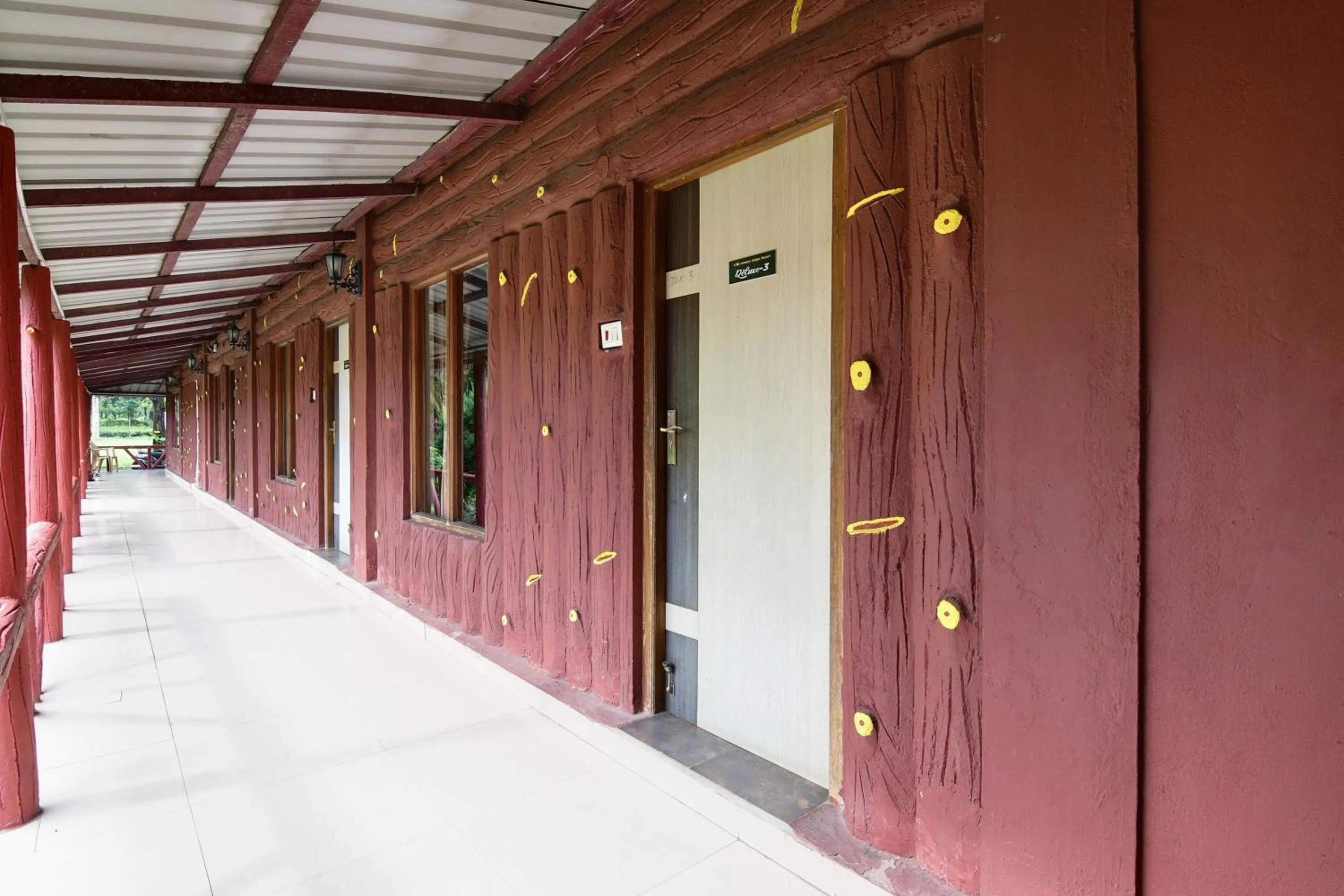 Lobby or reception in Townhouse OAK Gorumara Jungle Resort