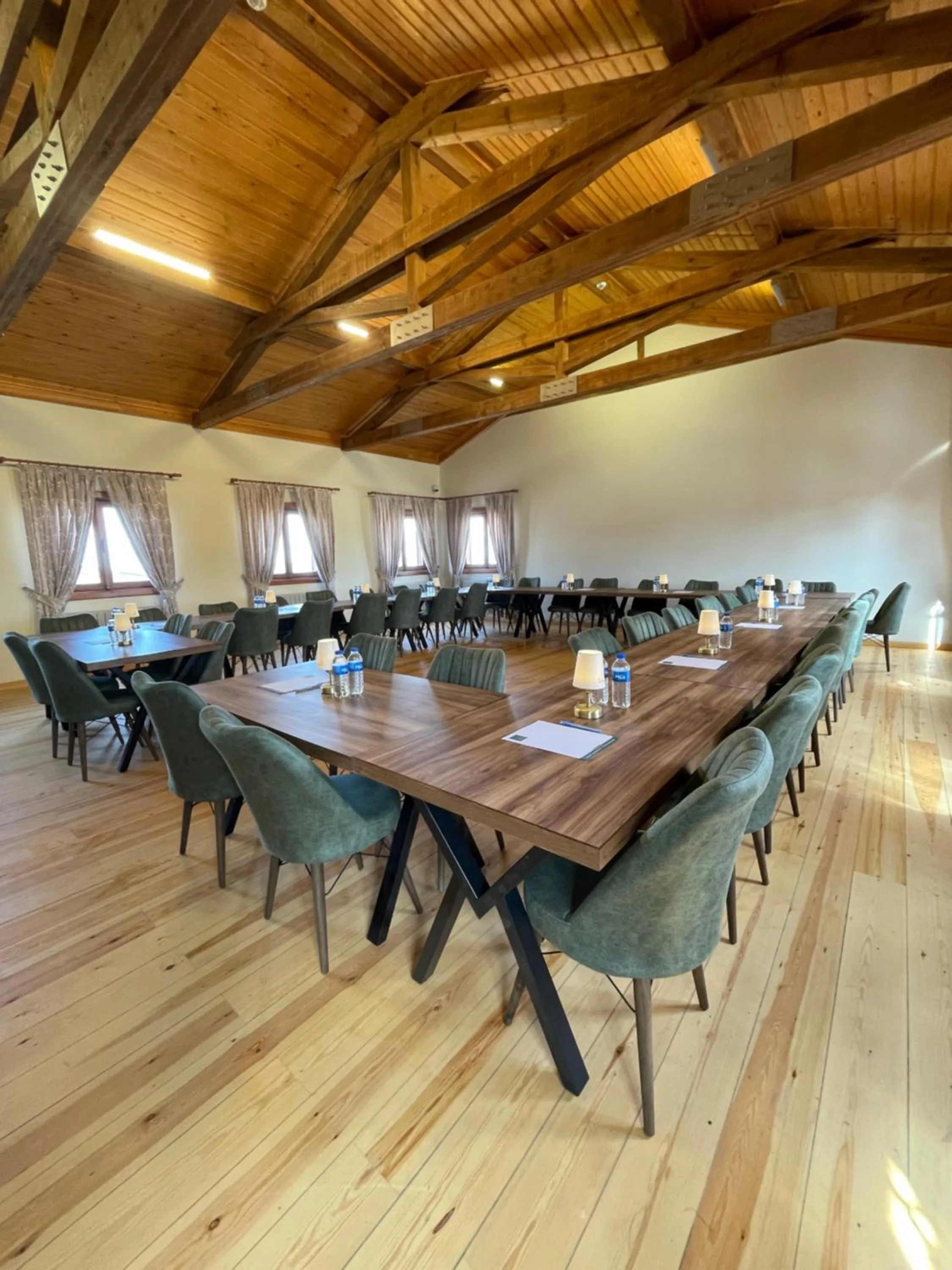 Meeting/conference room in Tarihi Kumbaba Otel