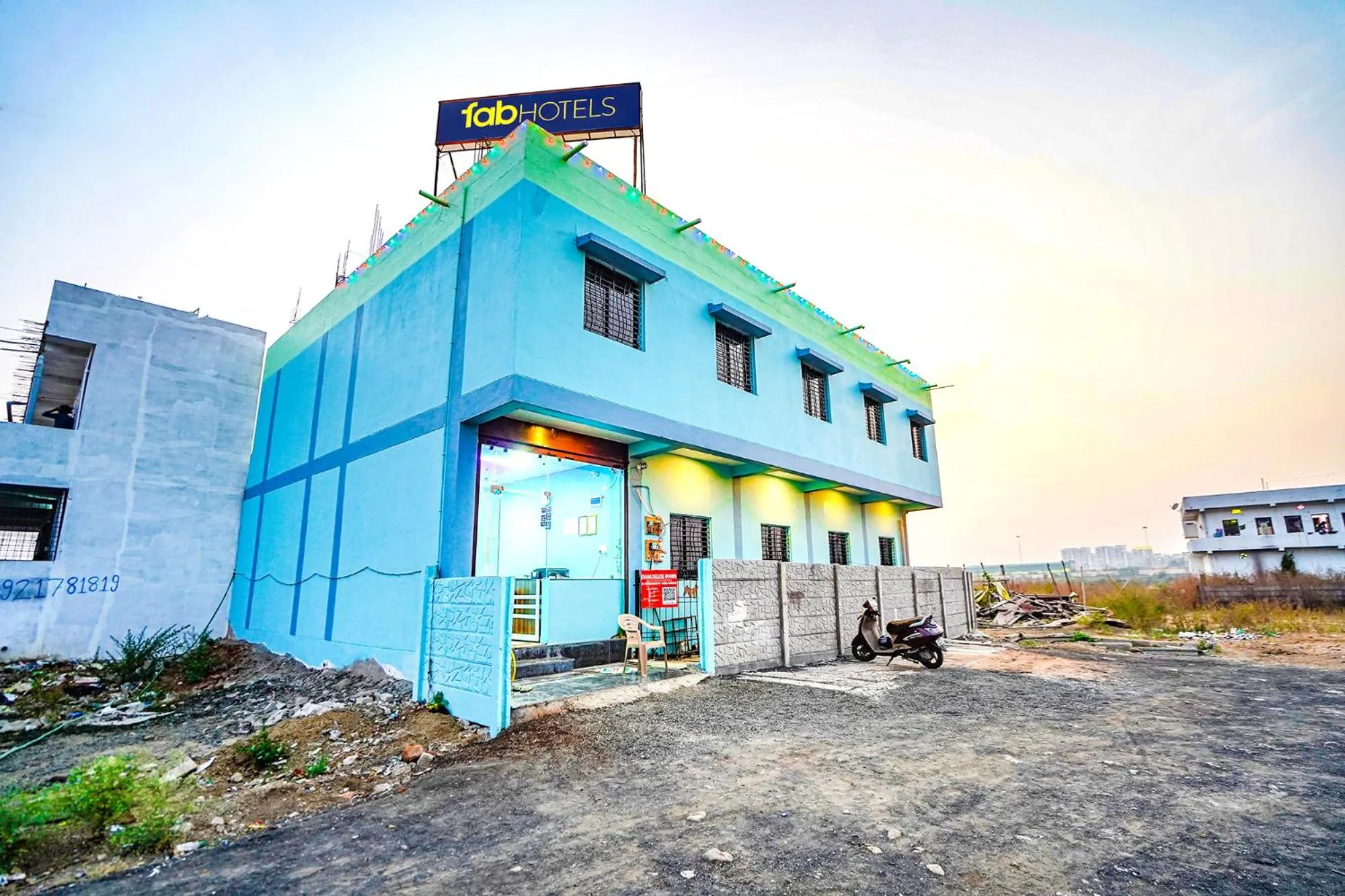 Property building in FabExpress Evaan Deluxe Rooms