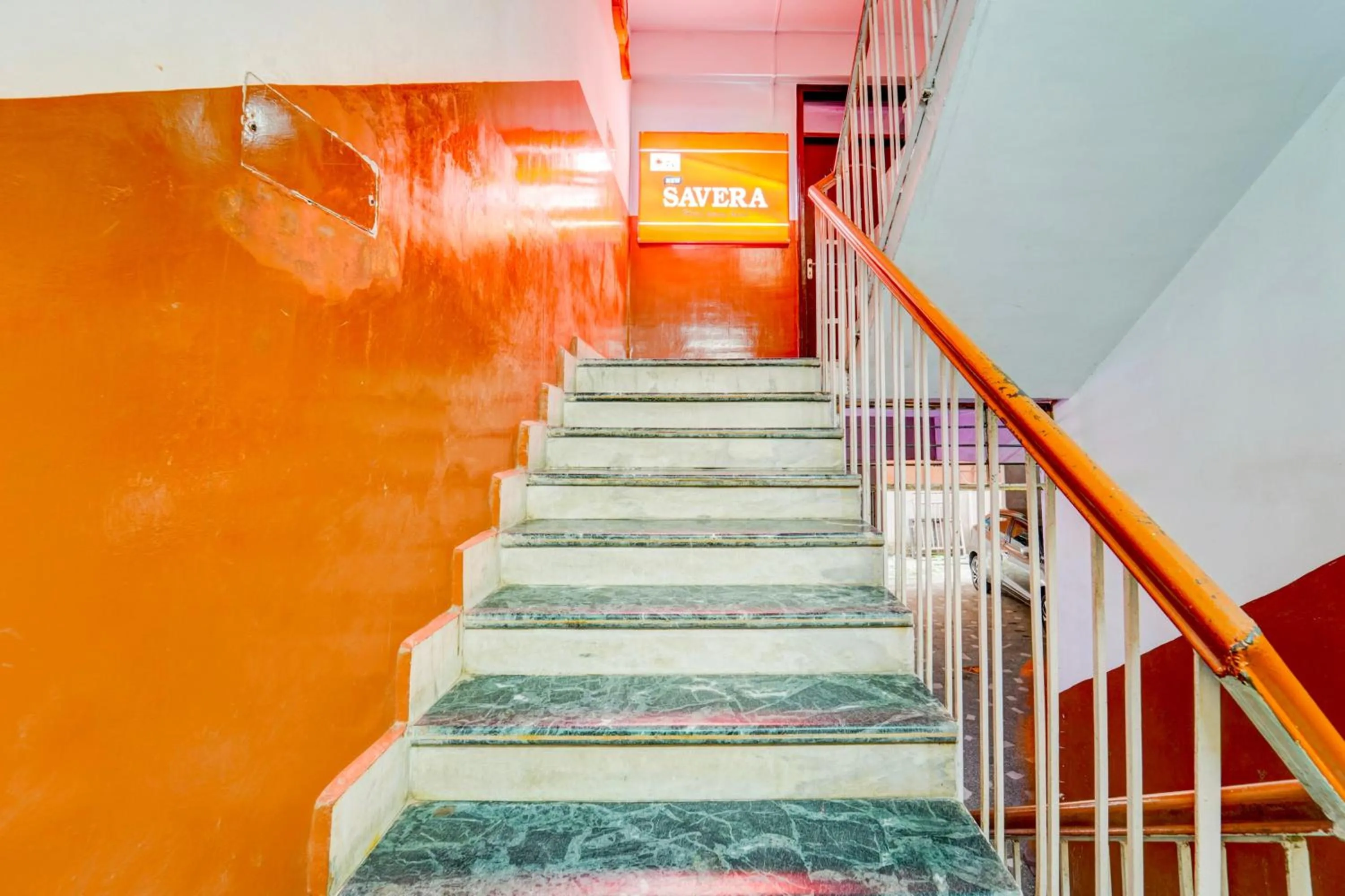 Lobby or reception in Super OYO Flagship Hotel New Savera