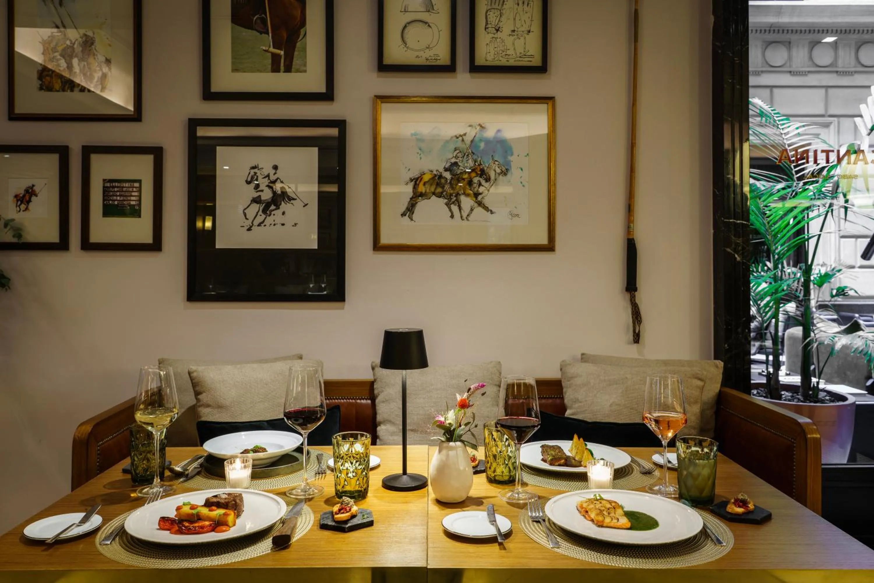 Restaurant/places to eat in Casa Lucia Member of Melia Collection