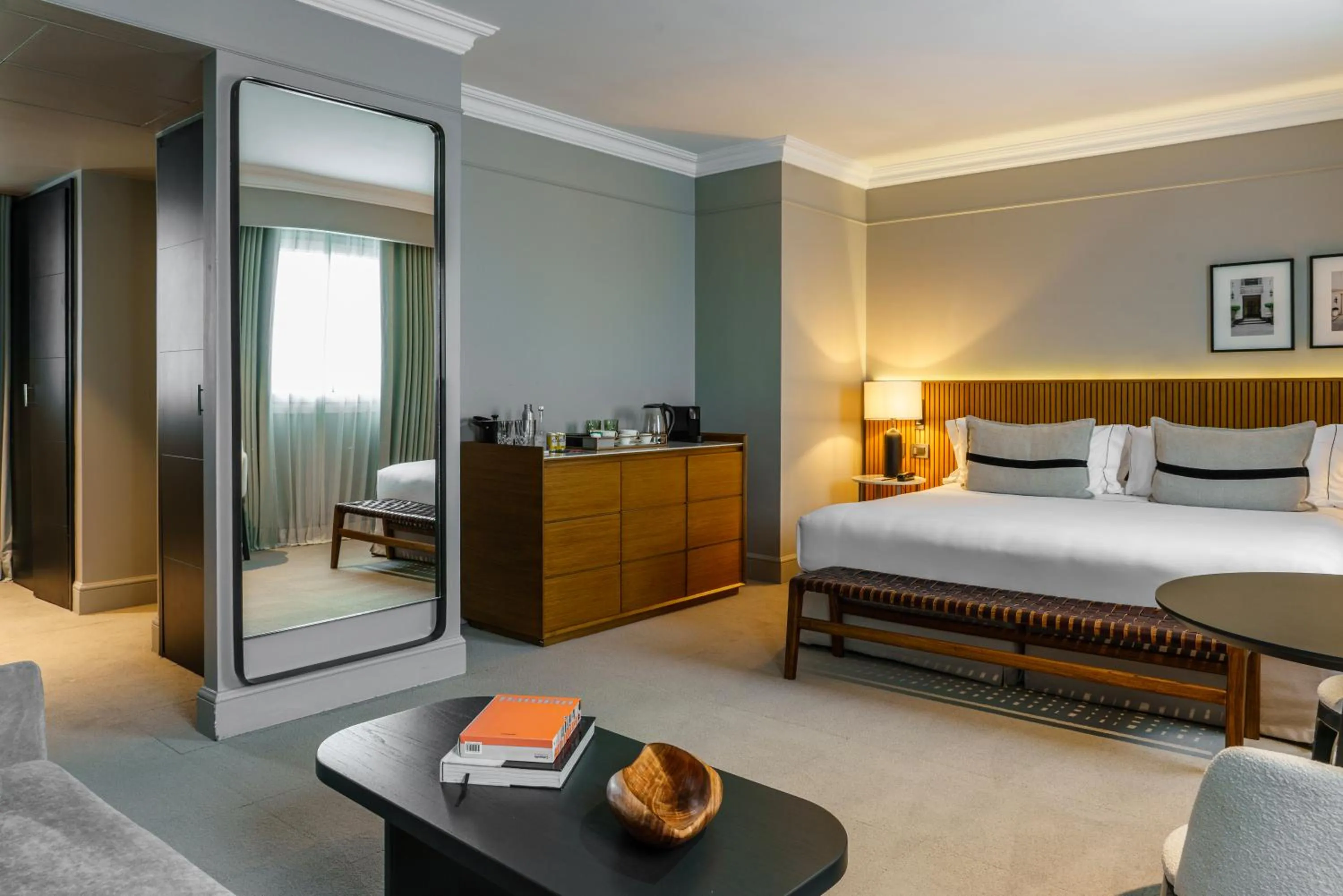 Photo of the whole room, Bed in Casa Lucia Member of Melia Collection