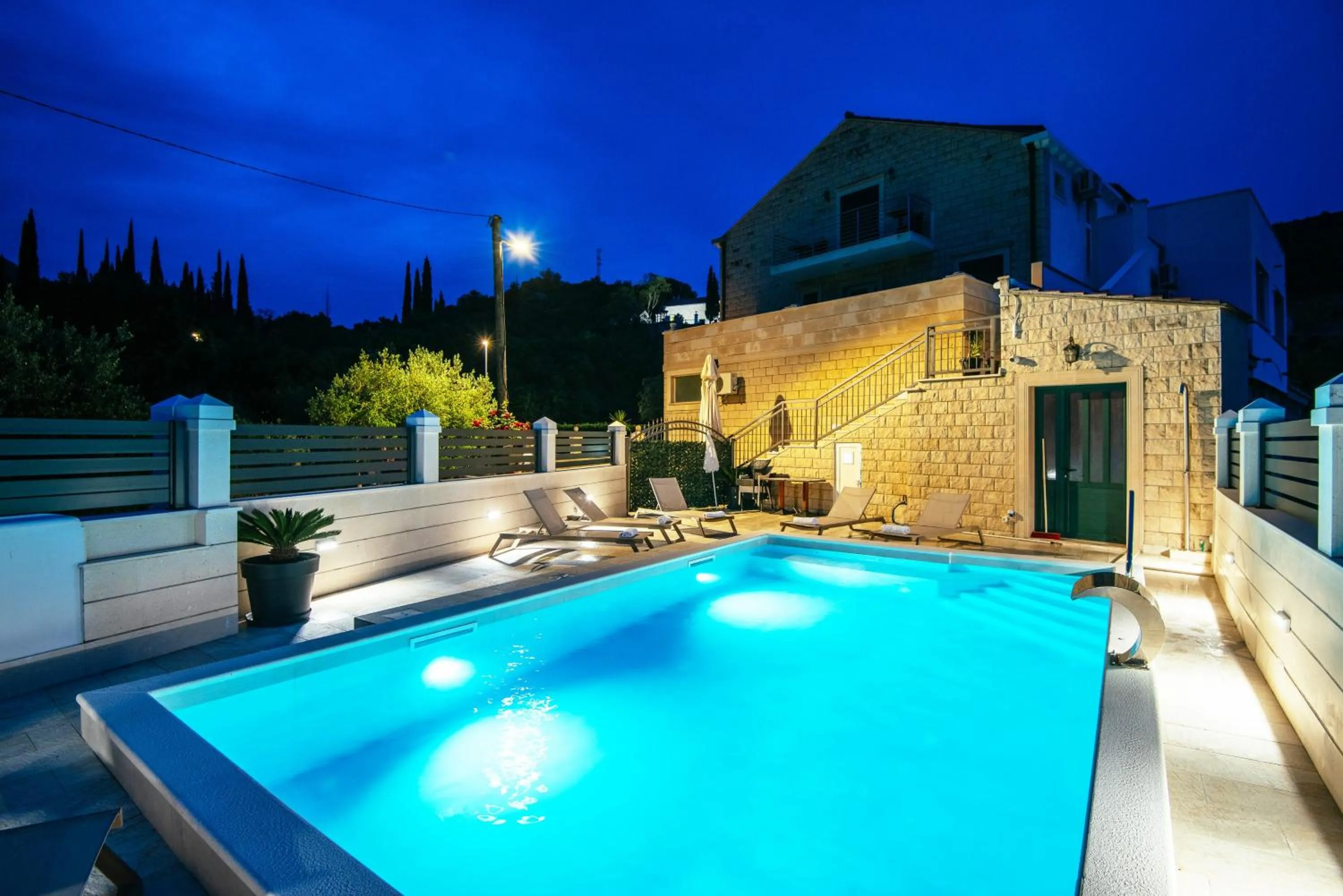 Swimming pool in Apartments Azzurro
