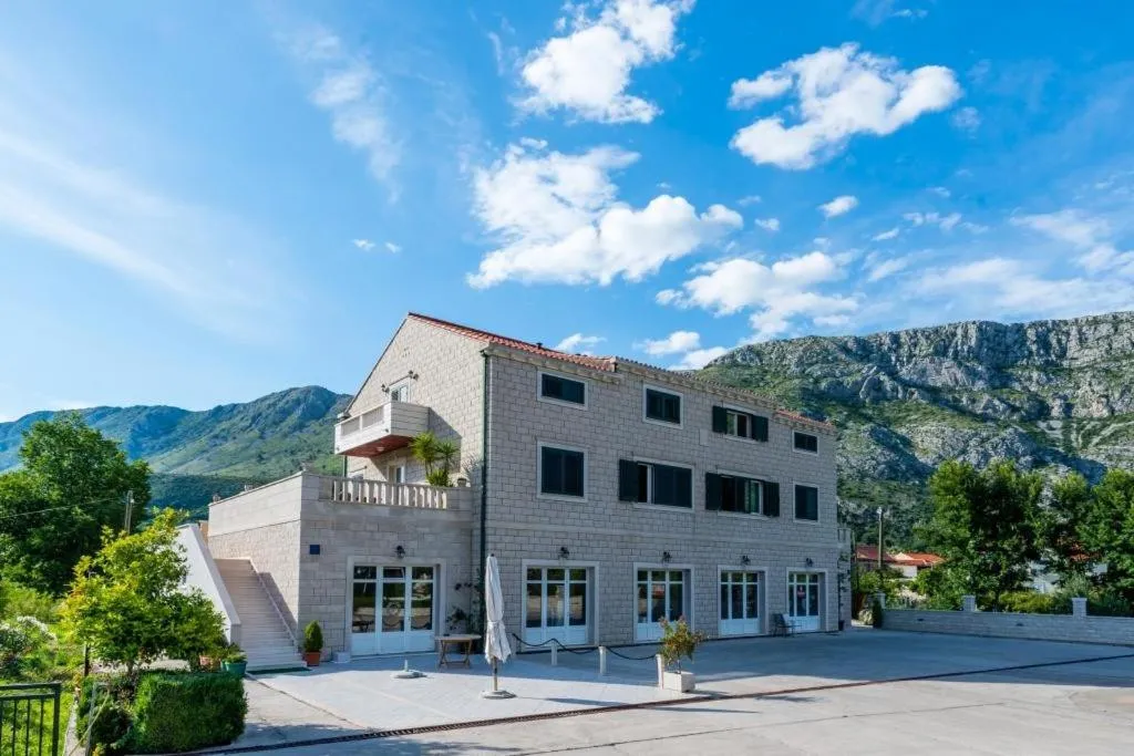 Bird's eye view in Apartments Azzurro