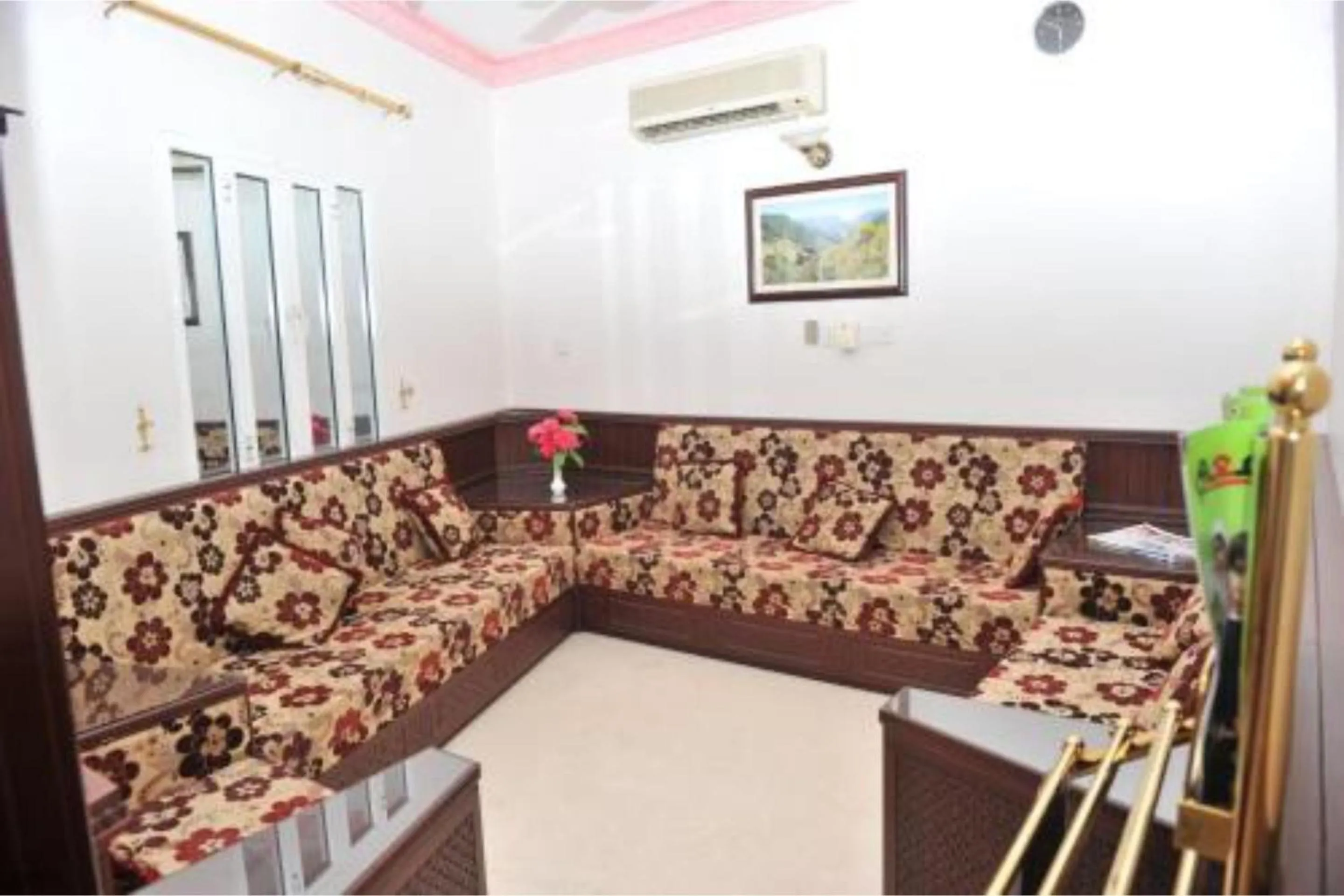 Lobby or reception in Super OYO 152 Manam 1 Hotel Apartment