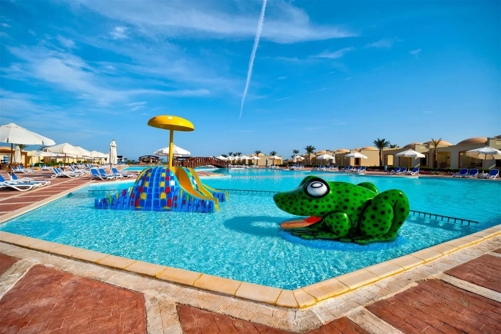 Swimming pool in Amarina Queen Resort & Aqua Park Marsa Alam