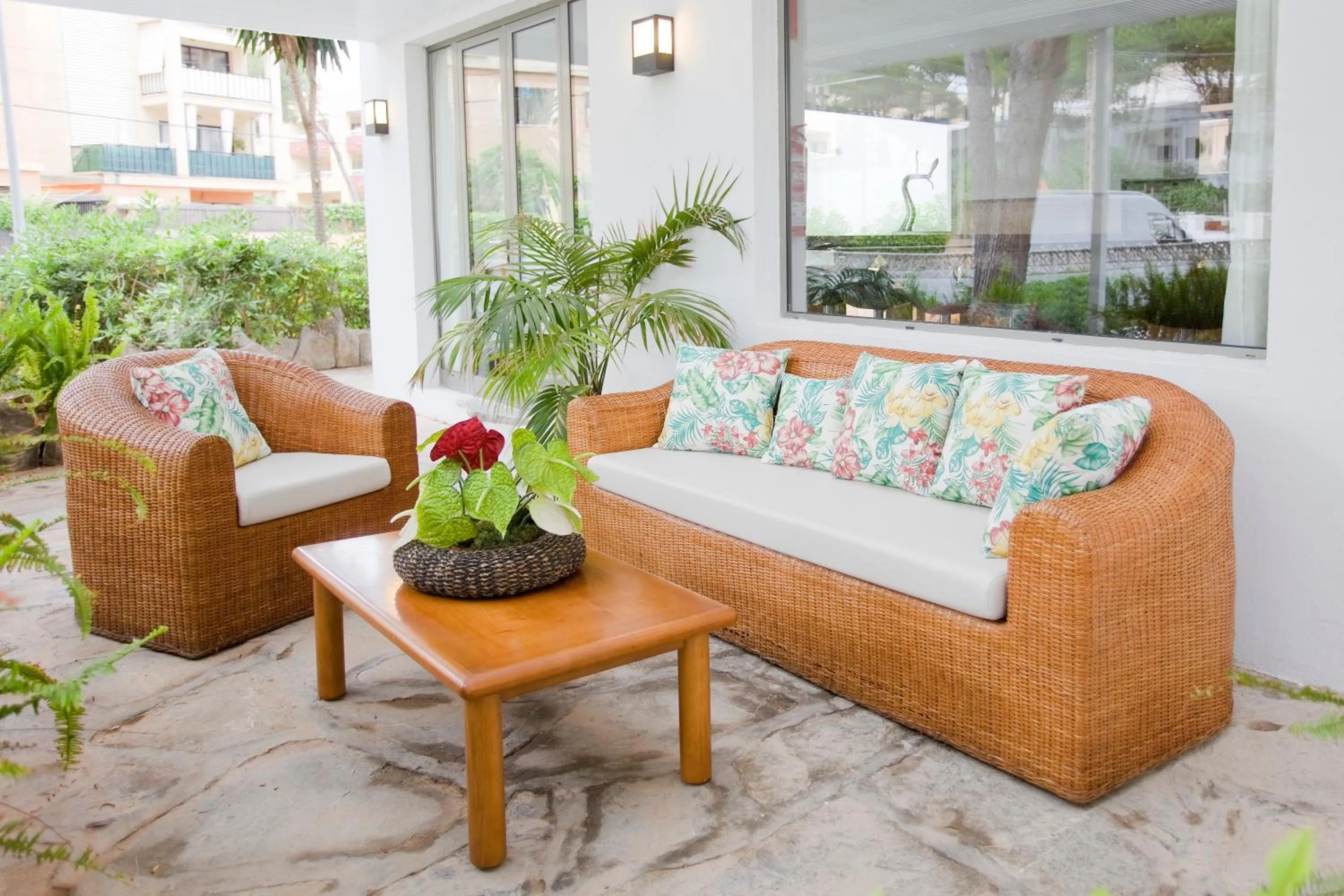 Property building, Seating Area in Petit Garden Hotel by Flacalco