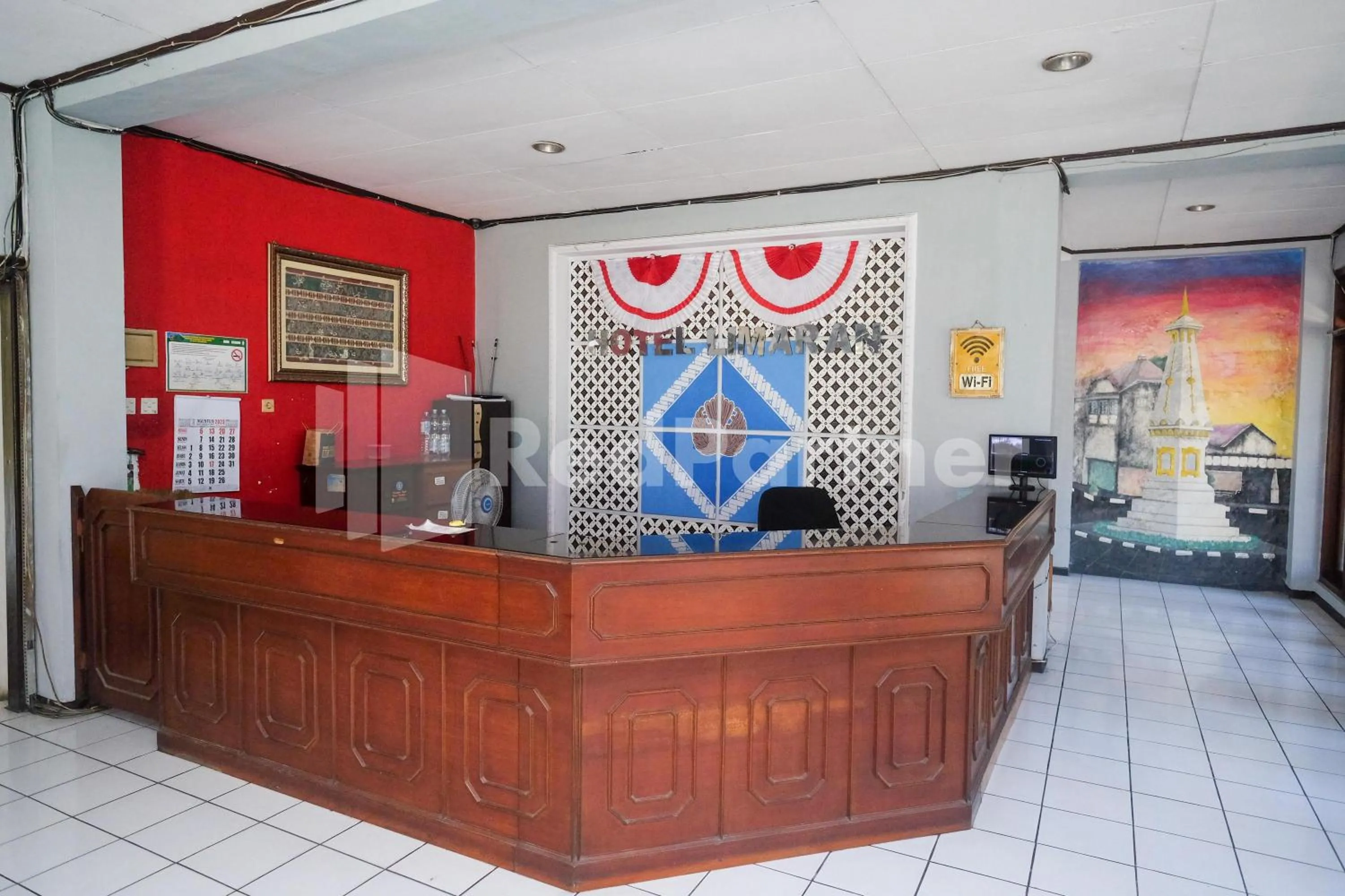 Lobby or reception in Hotel Limaran 1 Syariah Malioboro Mitra RedDoorz
